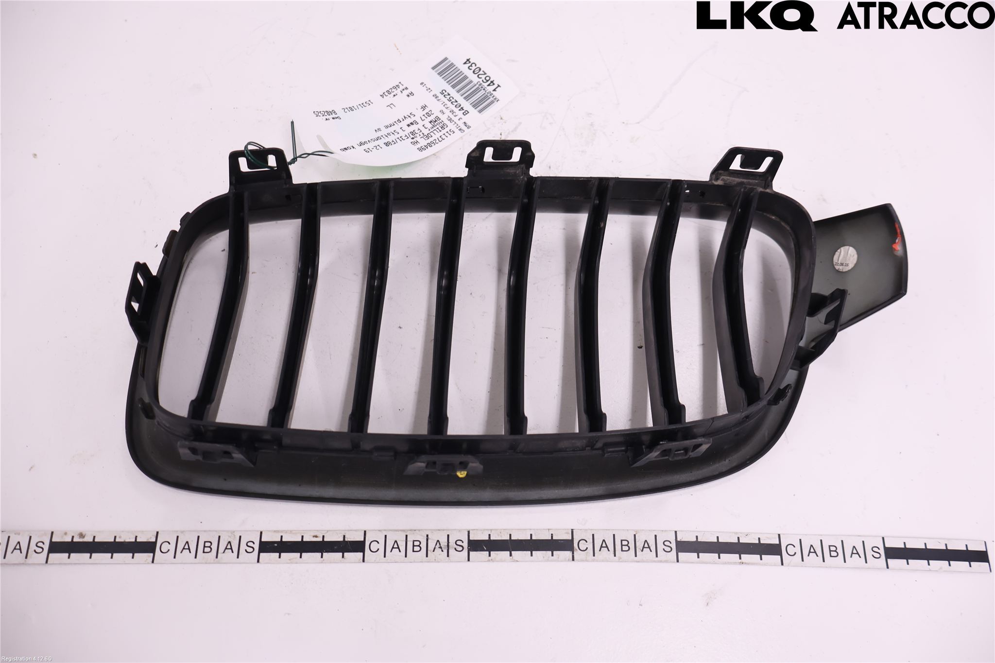 BMW 3 F30/F31/F80 12-19 Grilldel Höger