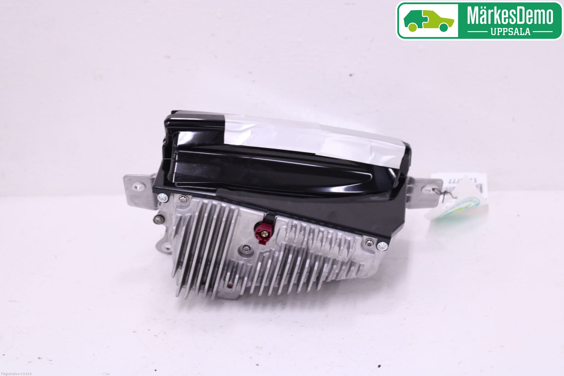 BMW 3 F30/F31/F80 12-19 Bildskärm