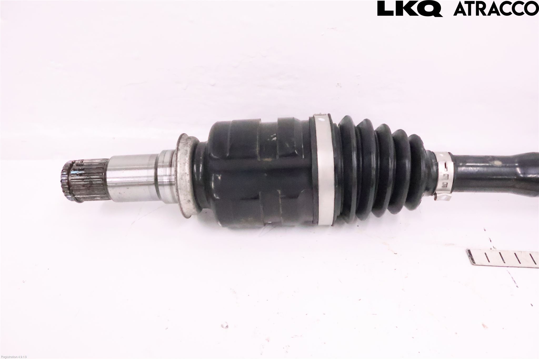 Toyota C-HR 16-23 Drivaxel Fram Höger