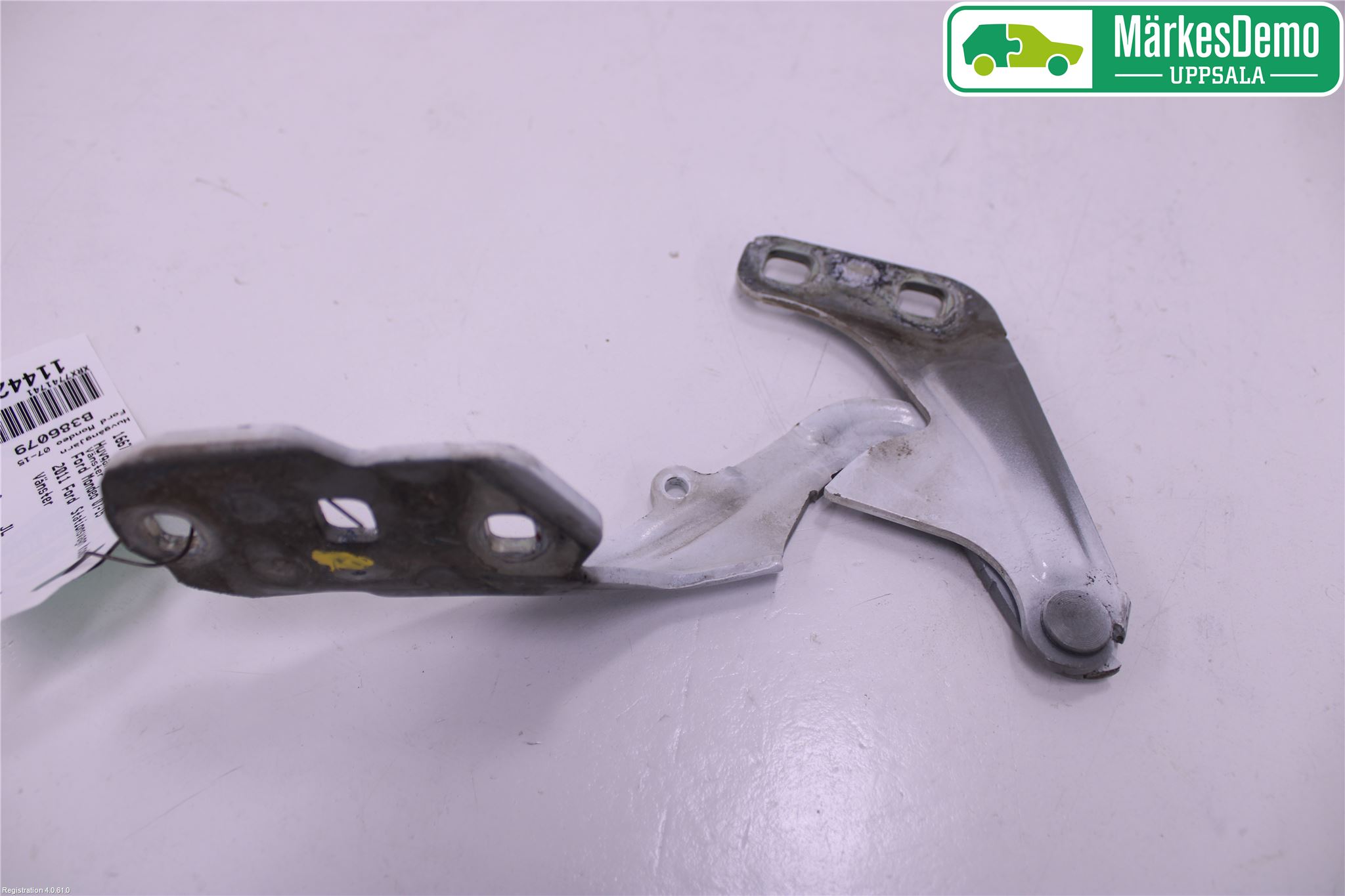 Ford MONDEO 07-15 Huvgångjärn