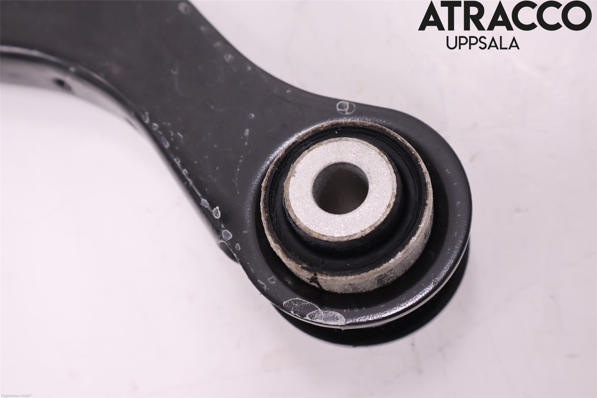 BMW 3 G20/G21/G80/G81 19- Bärarm Bak Övre Höger