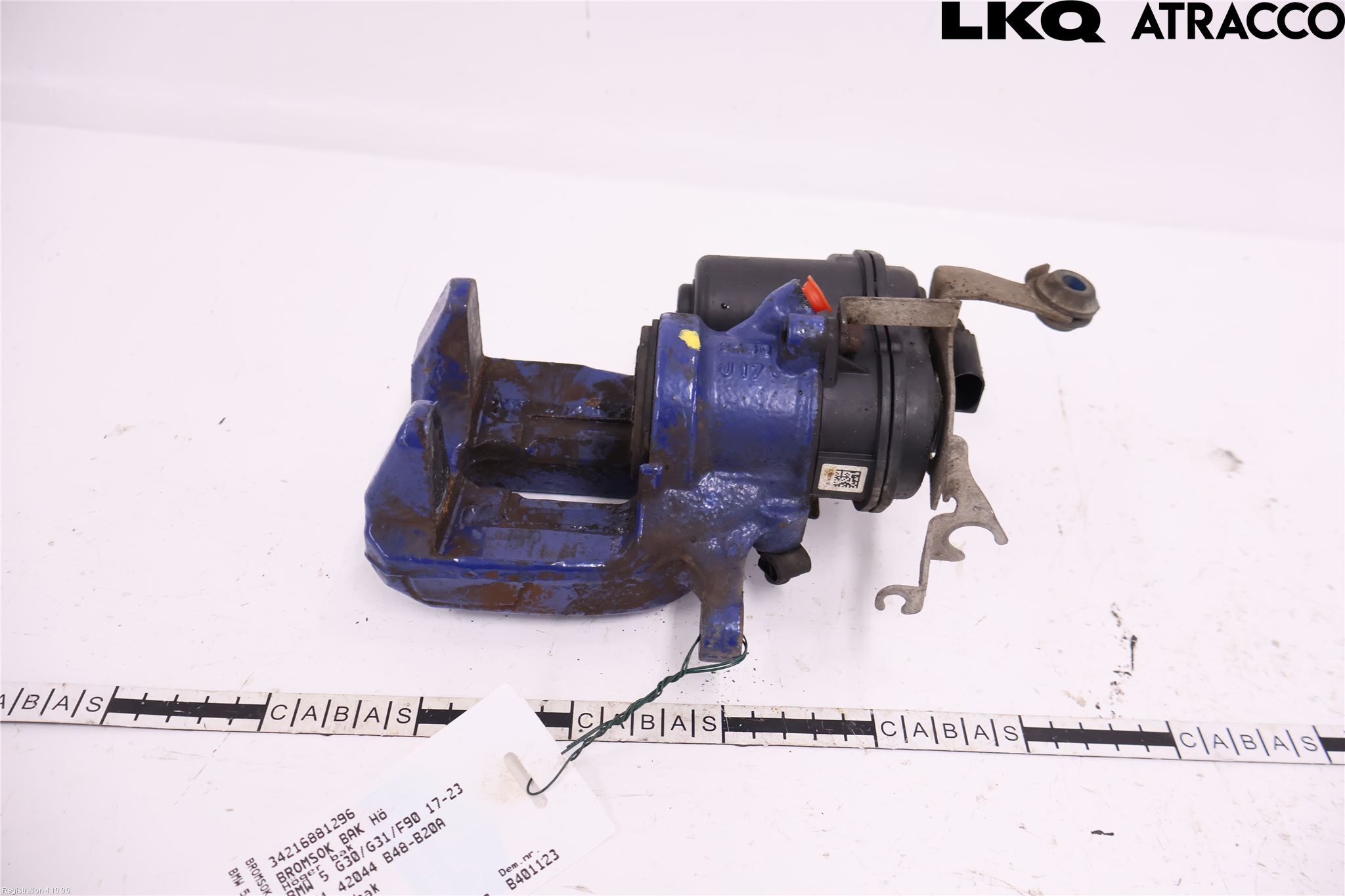 BMW 5 G30/G31/F90 17-23 Bromsok Bak Höger