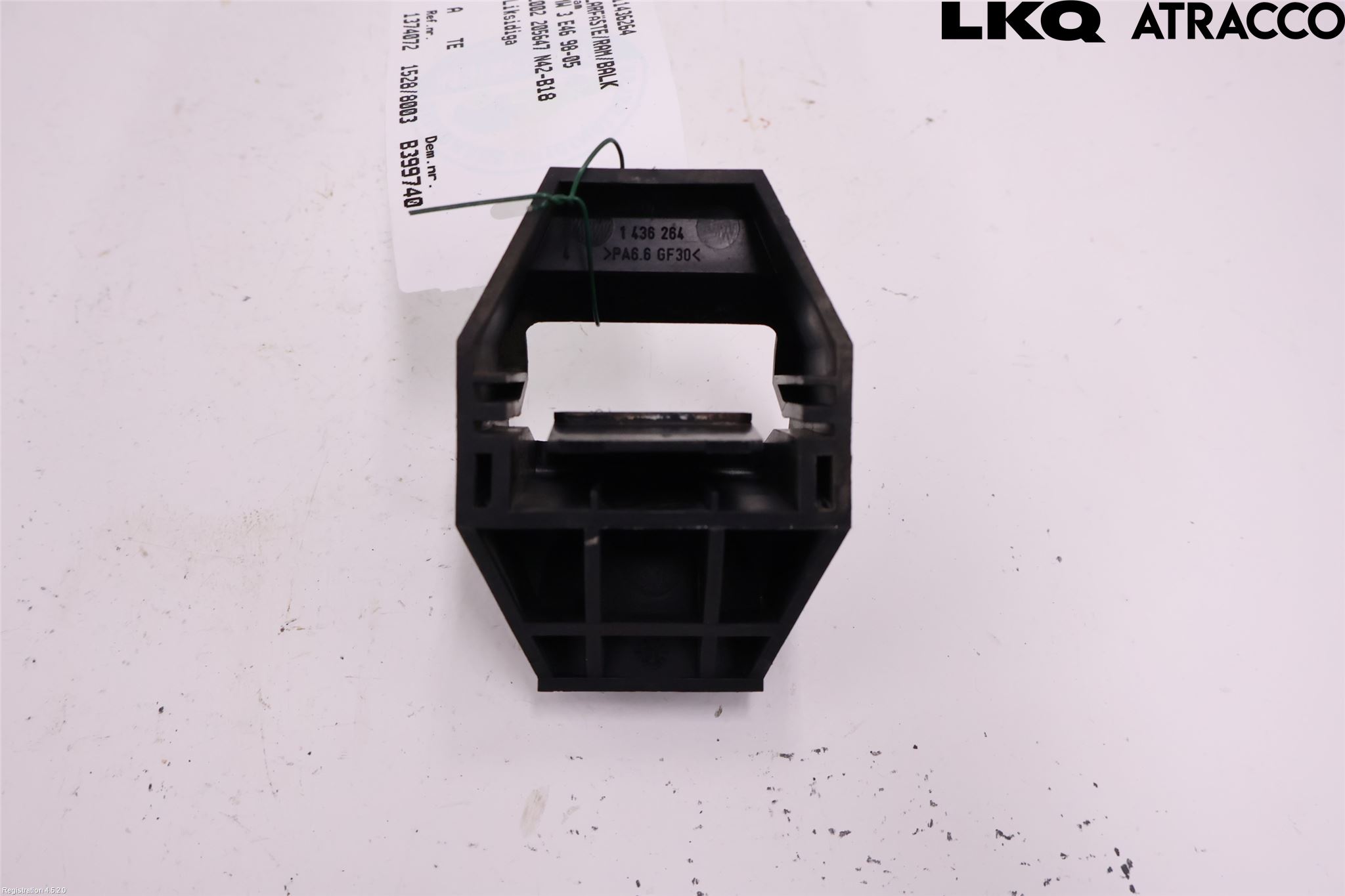 BMW 3 E46      98-05 Kylarfäste-Ram-Balk