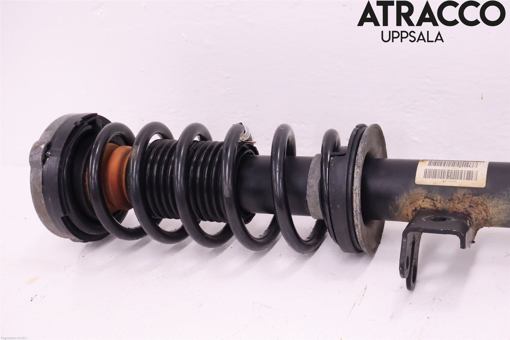 BMW 5 F10/F11/F18 09-17 Fjäderben Fram Höger