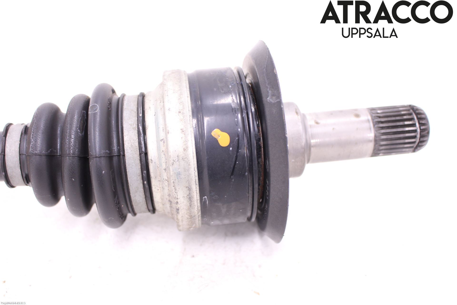 BMW 3 F30/F31/F80 12-19 Drivaxel Bak Vänster