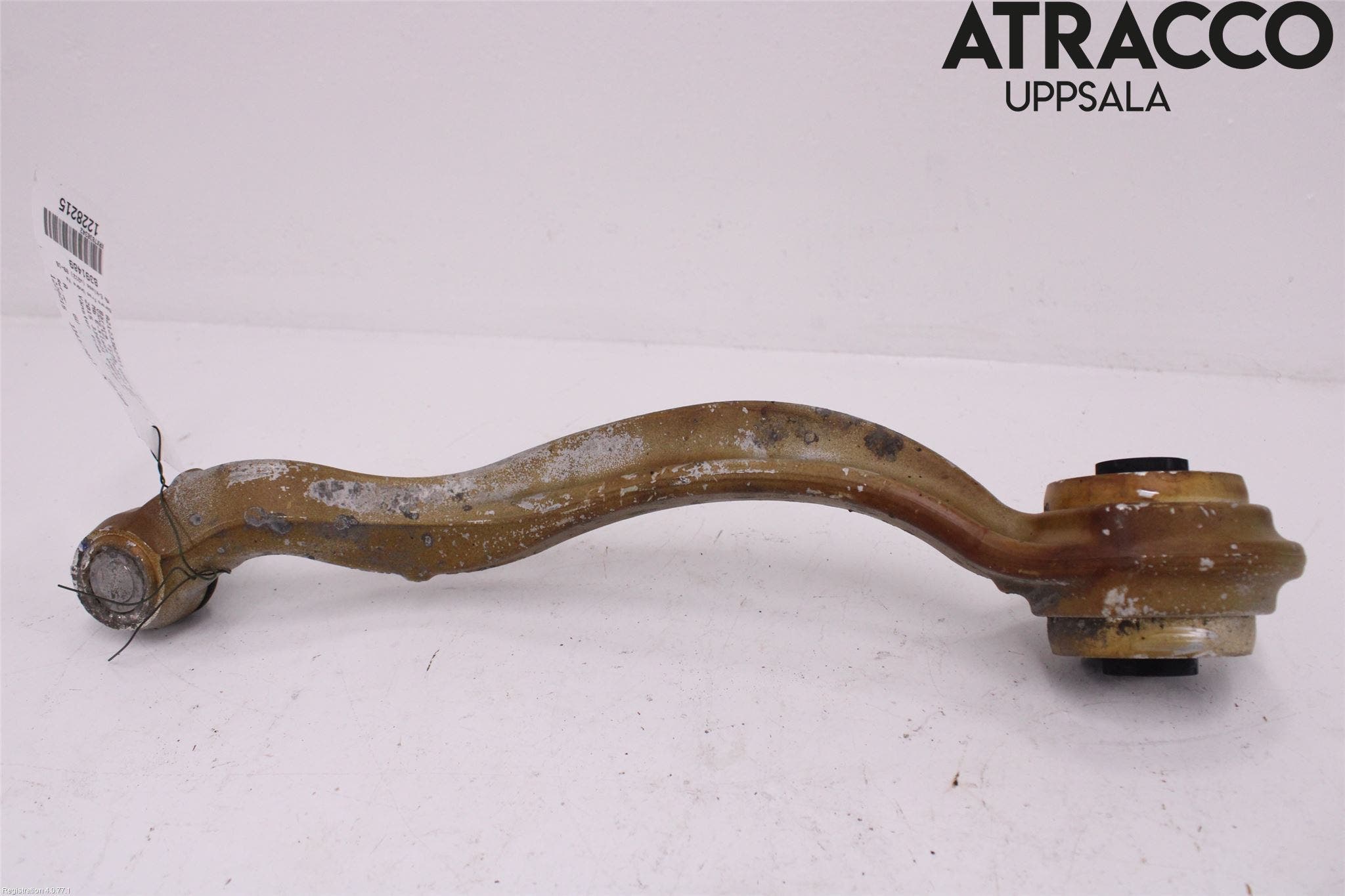 Mercedes-Benz MB E-KLASS (W212) 09-16 Bärarm Fram Undre Vä