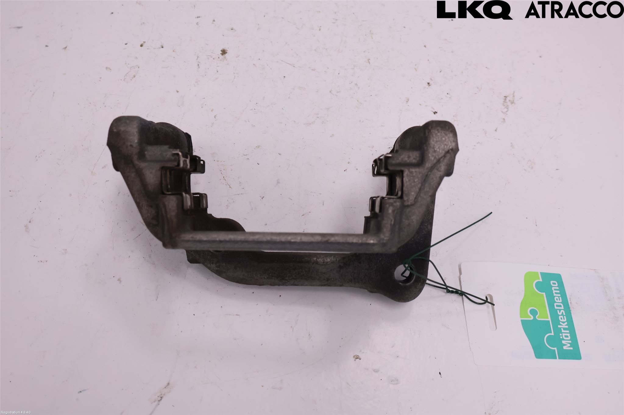 Peugeot 3008 / E-3008 24- Bromsokshållare