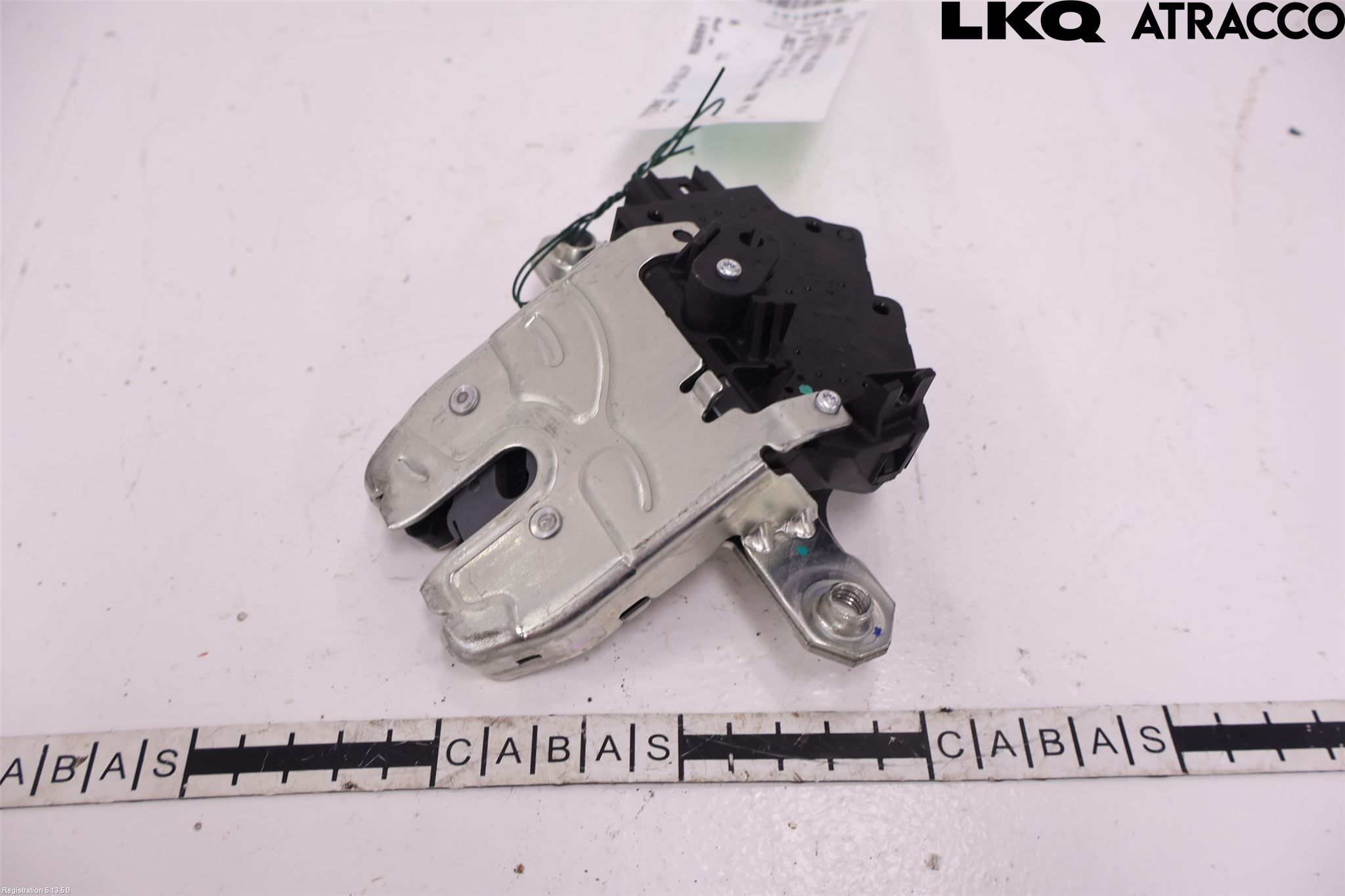 MG 4 23- Låskista Baklucka