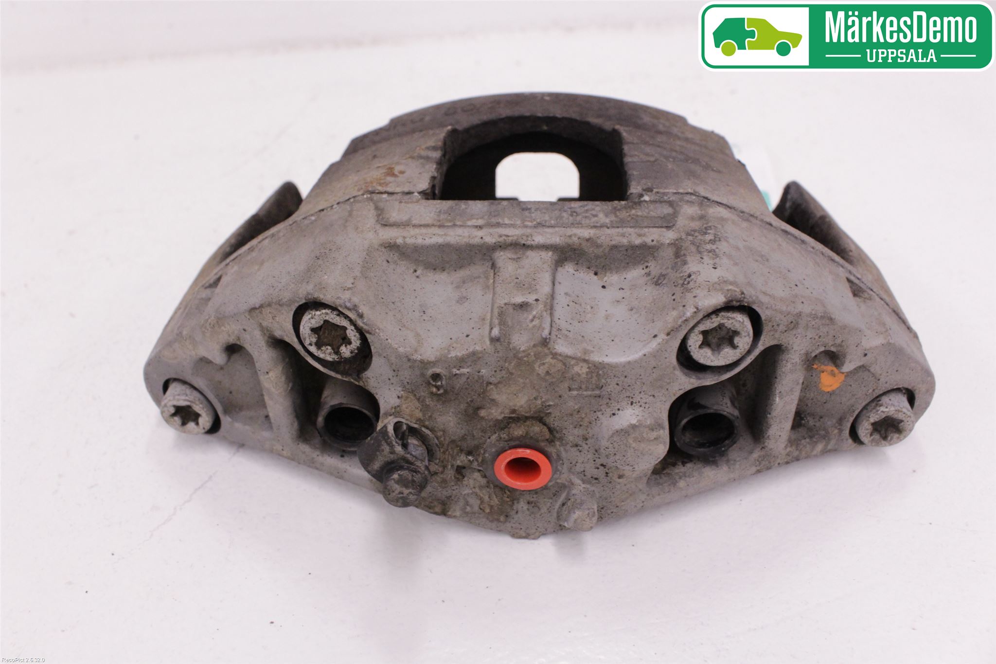 Saab 9-3 VER2/VER3 08-15 Bromsok Fram Vänster