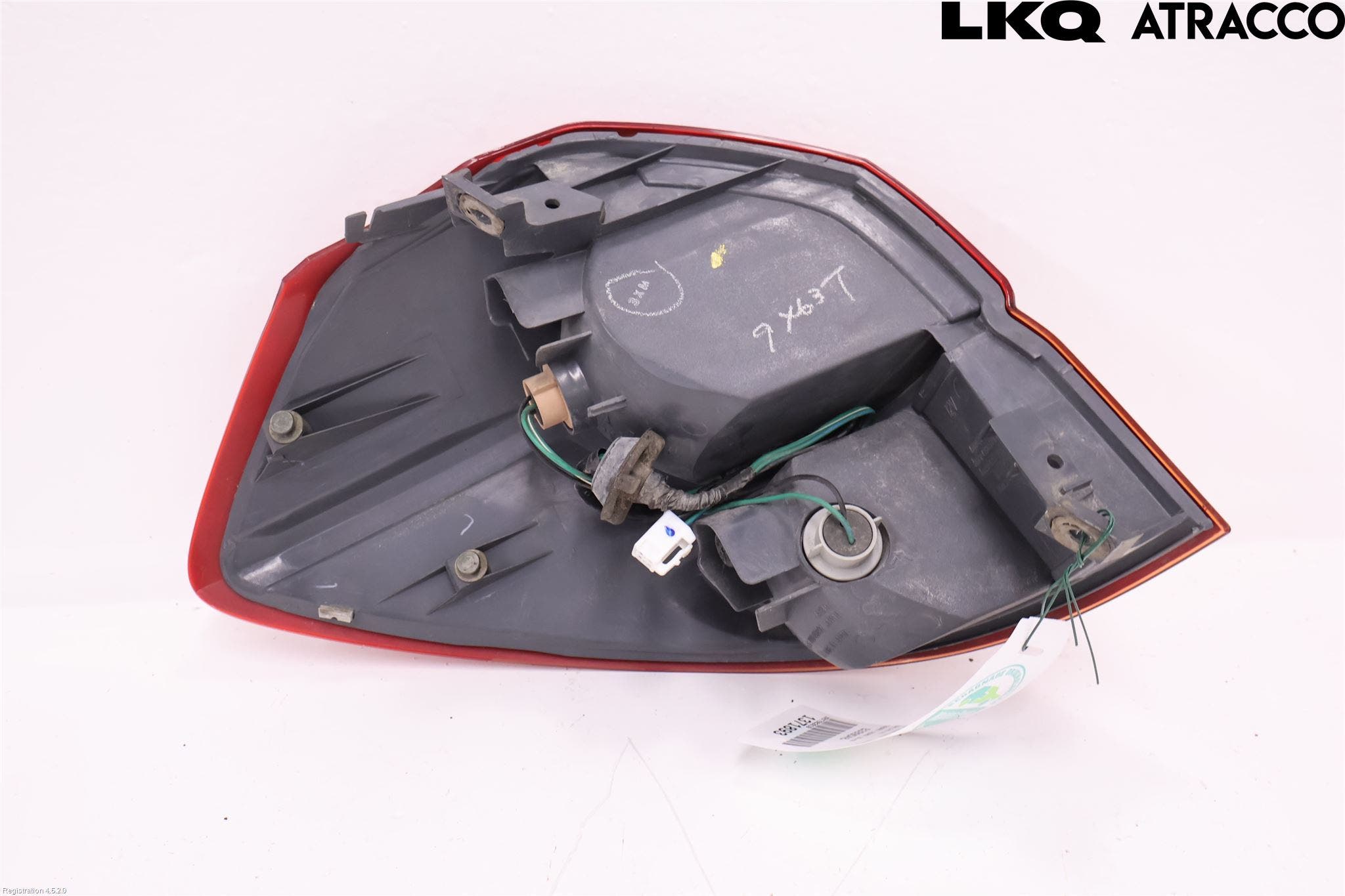 Subaru LEGACY 04-06 Bakljus Höger