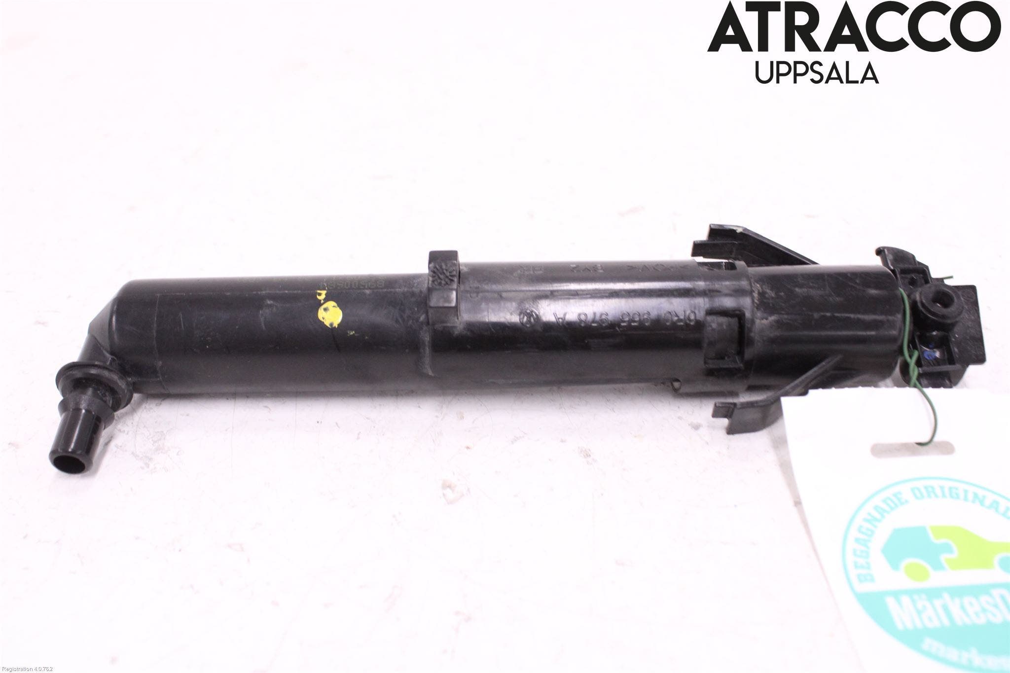 Volkswagen VW POLO 10-17 Spolarmunstycke Strålkastare