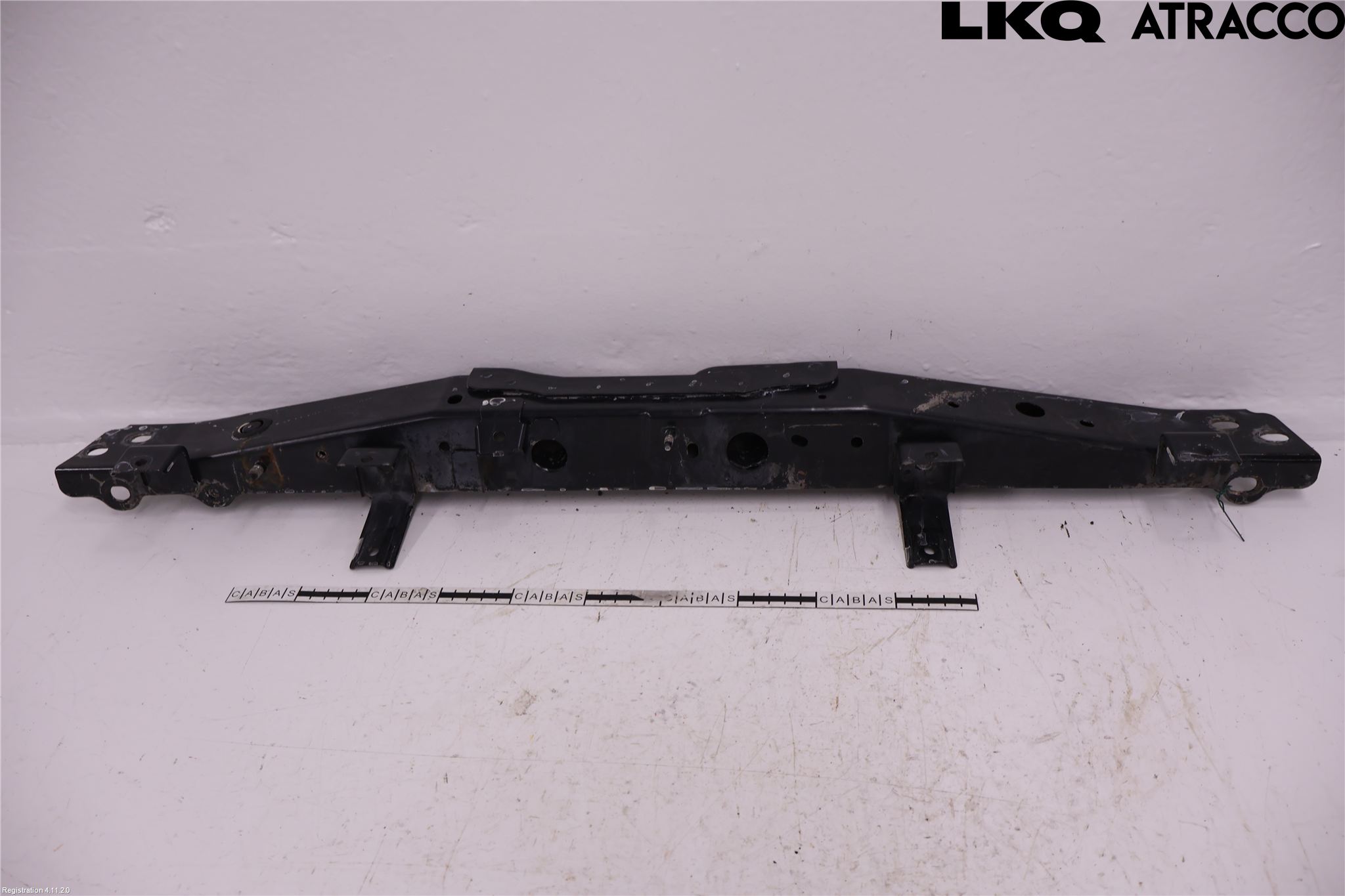 Nissan QASHQAI 14-17 Front Huvlåsplåt-Balk