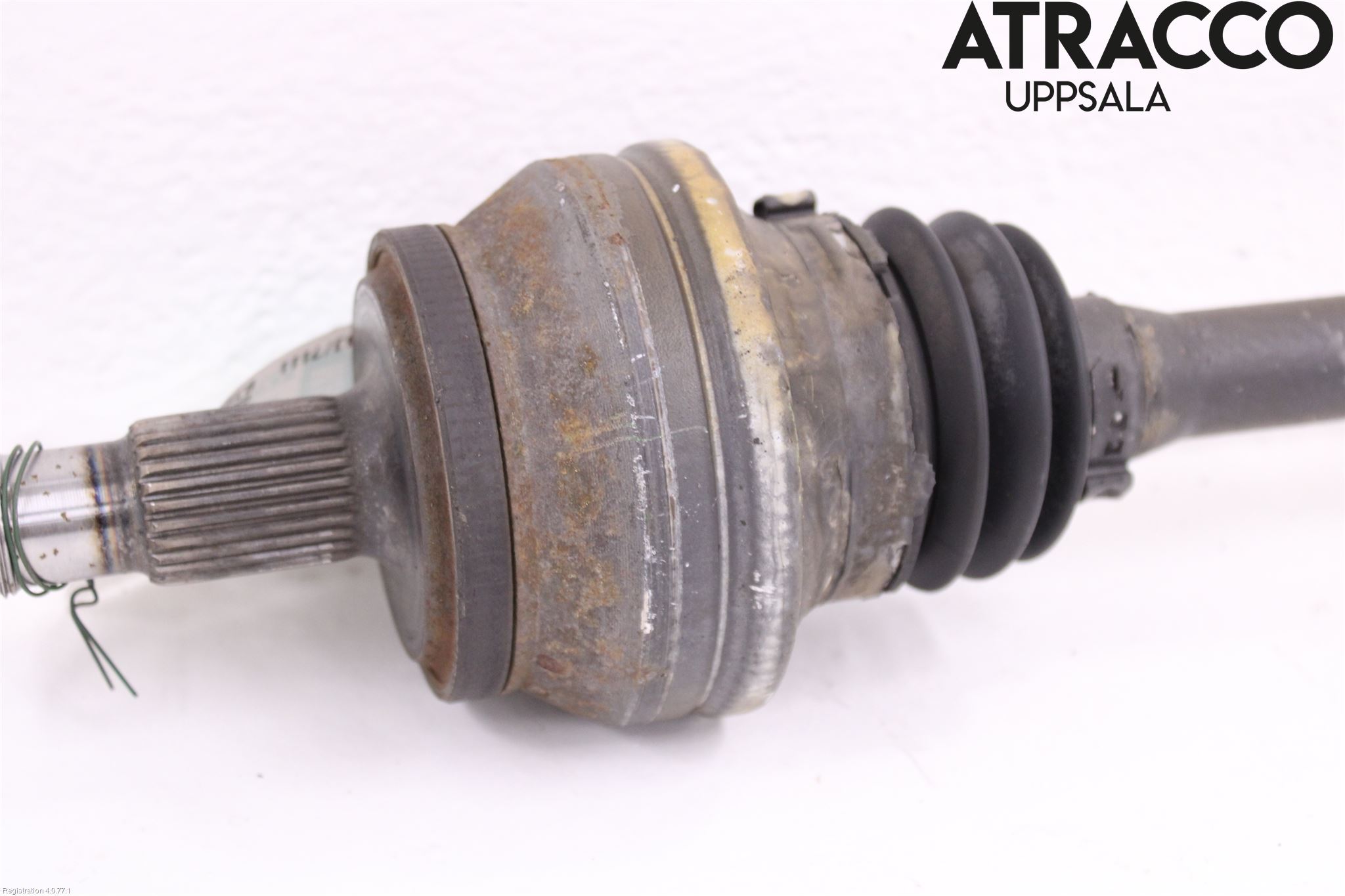 Mercedes-Benz MB E-KLASS (W212) 09-16 Drivaxel Bak Vänster