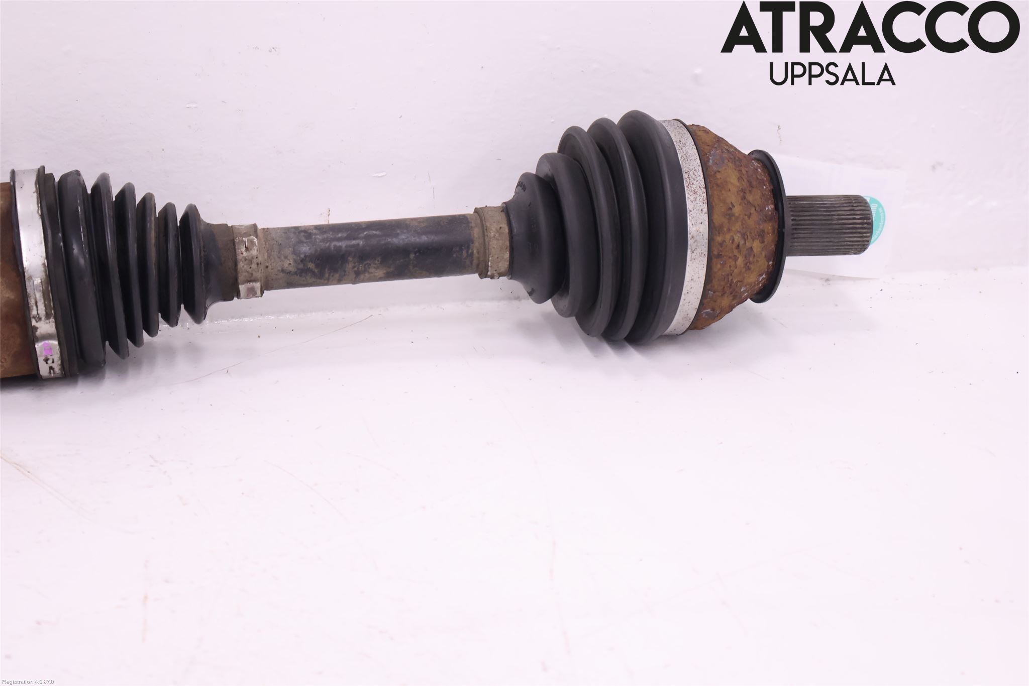 Volvo V60 14-18 Drivaxel Fram Höger