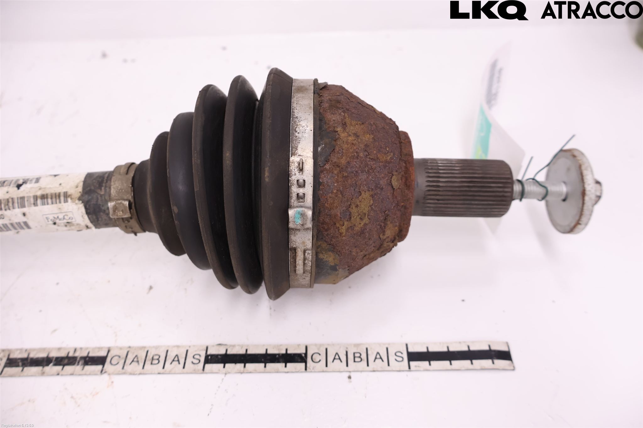 Volvo V70 08-13 Drivaxel Fram Vänster