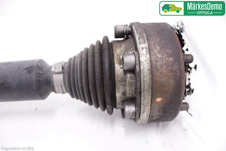 Volkswagen VW GOLF / E-GOLF VII 13-20 Drivaxel Fram Höger