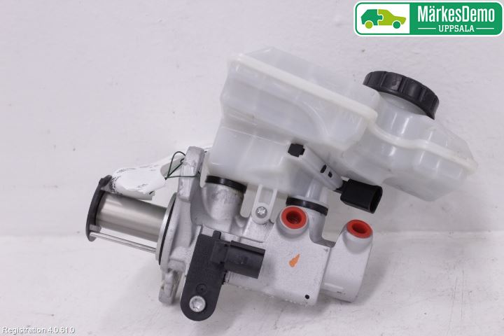 Volkswagen VW PASSAT 15-19 Broms Huvudcylinder