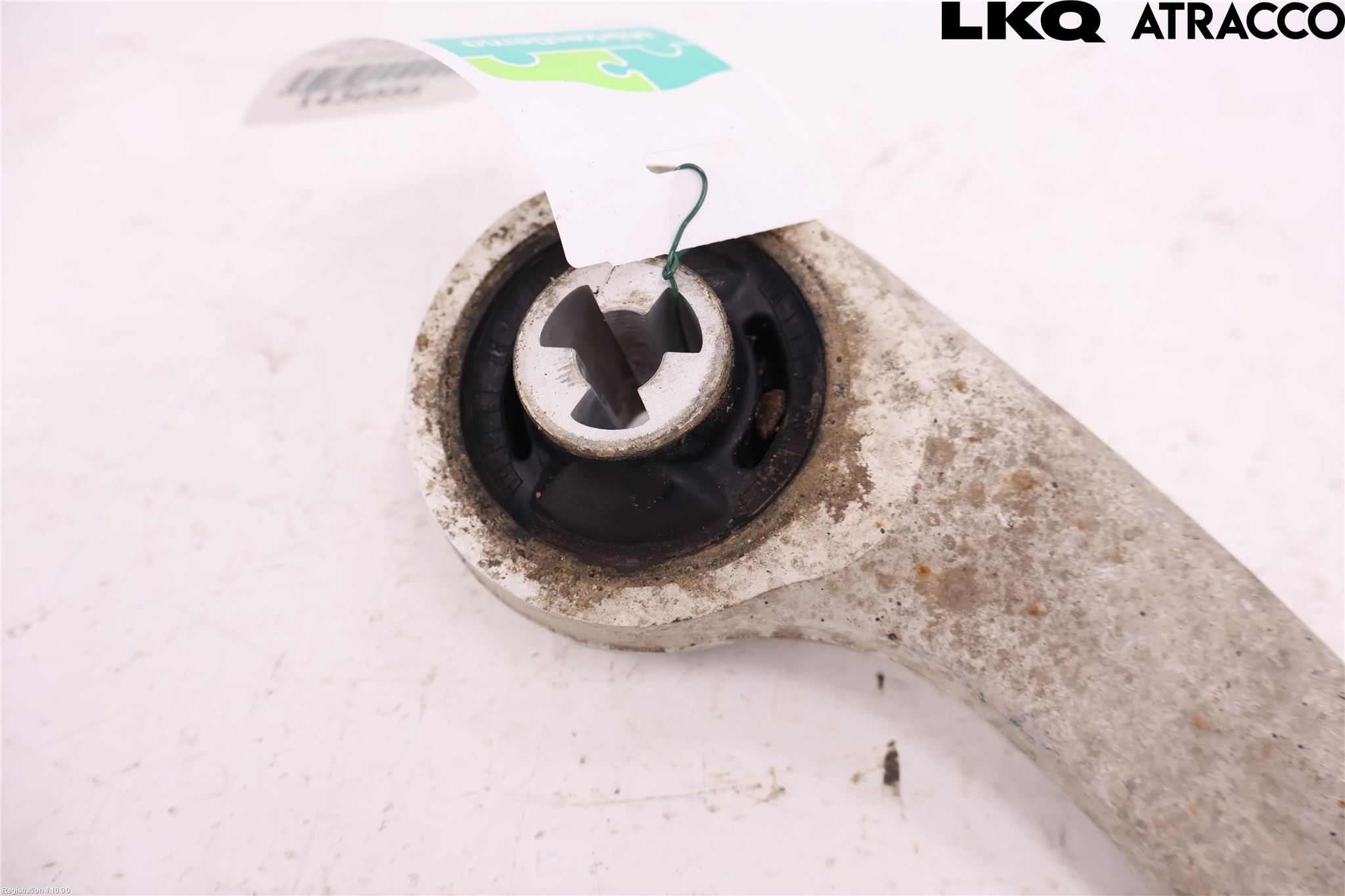 Tesla MODEL 3 17- Bärarm Fram Undre Vä