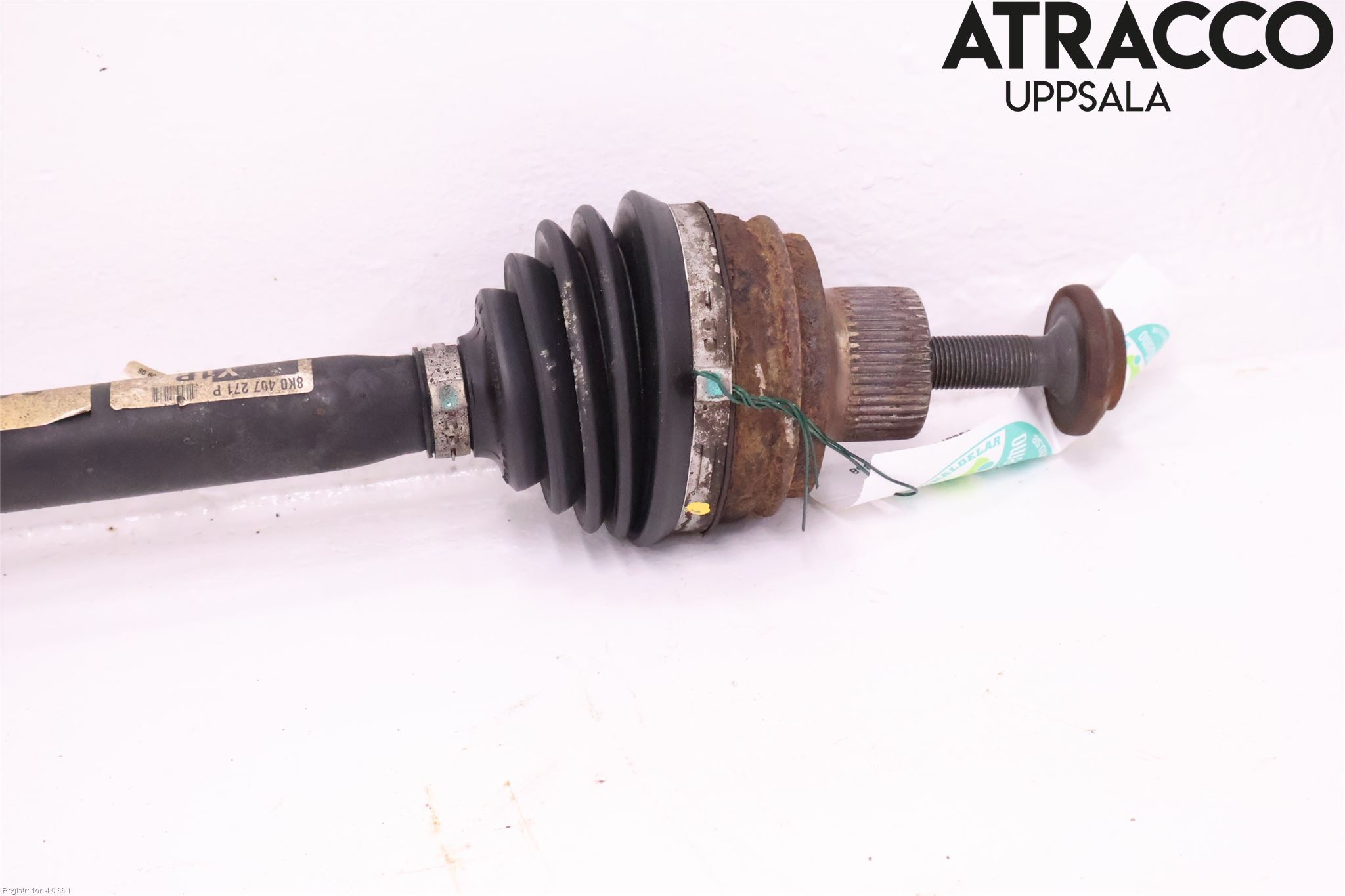 Audi A4/S4 08-11 Drivaxel Fram Vänster