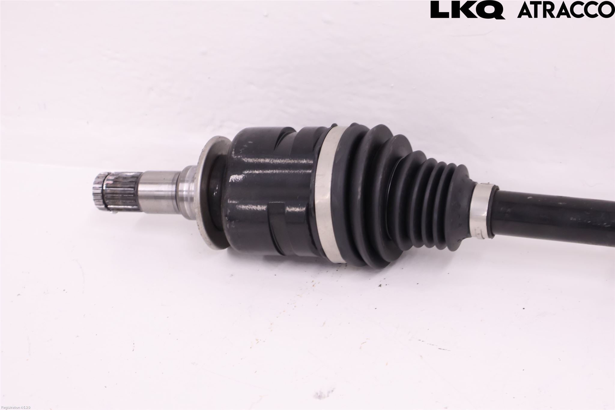 Toyota YARIS CROSS XP21 21- Drivaxel Fram Höger