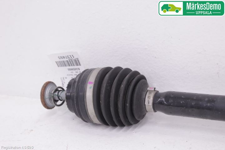 BMW i3 I01 13-22 Drivaxel Bak Vänster
