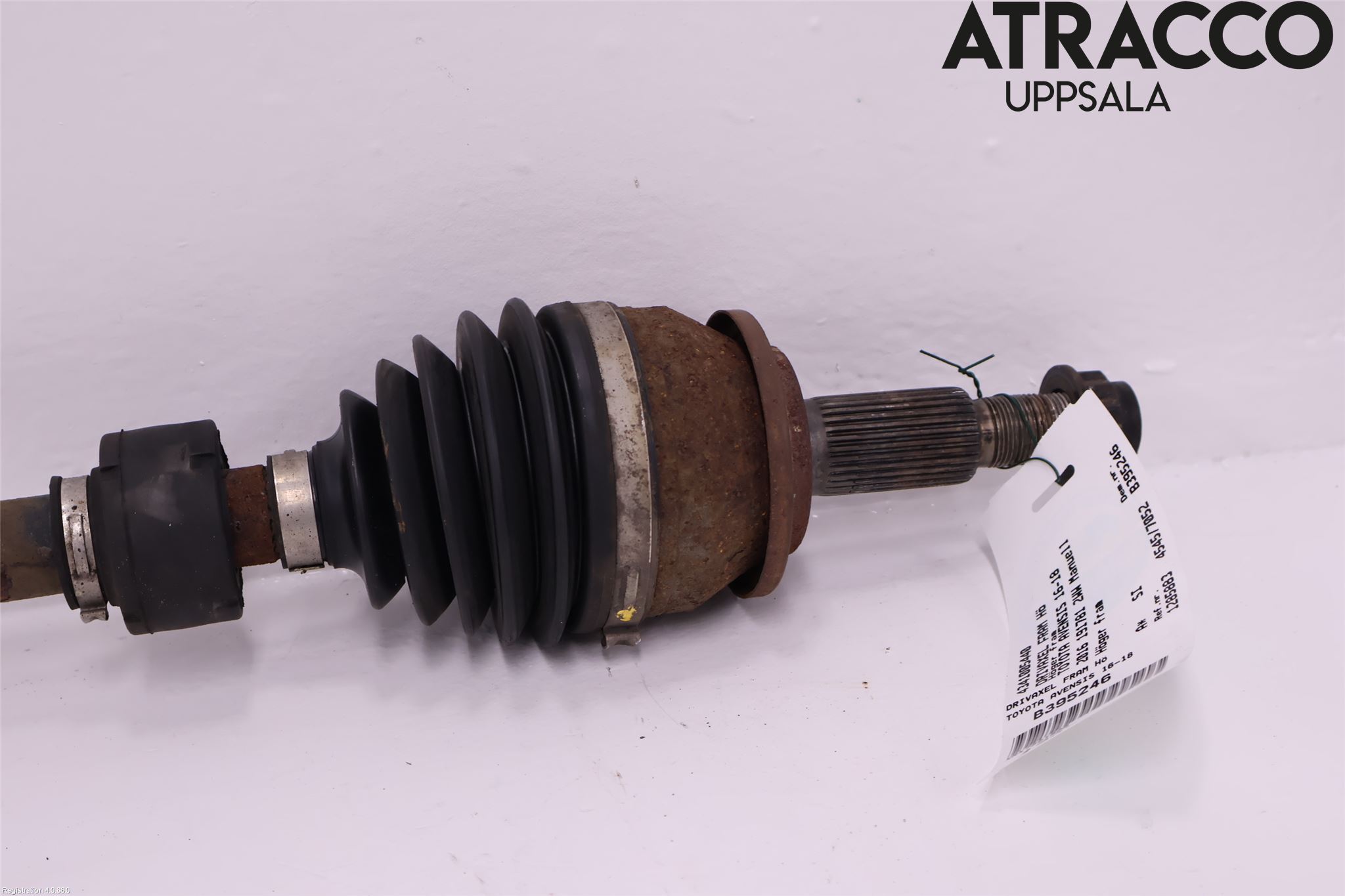 Toyota AVENSIS 16-18 Drivaxel Fram Höger