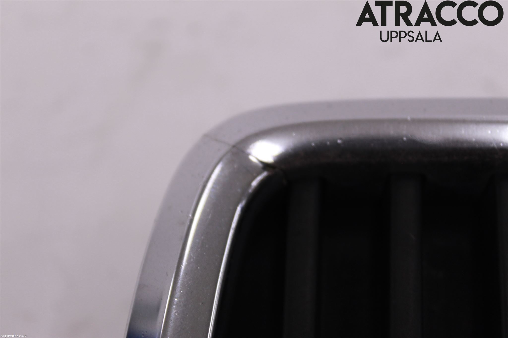 BMW 3 E30 83-94 Grilldel Mitt