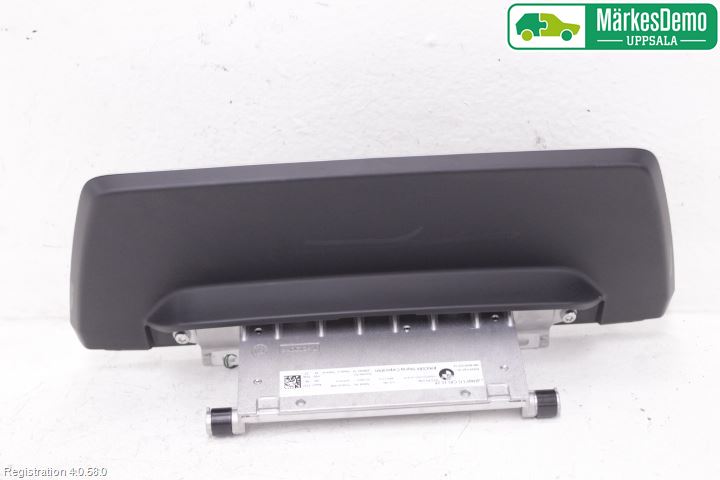 BMW 7 G11/G12 15-22 Bildskärm