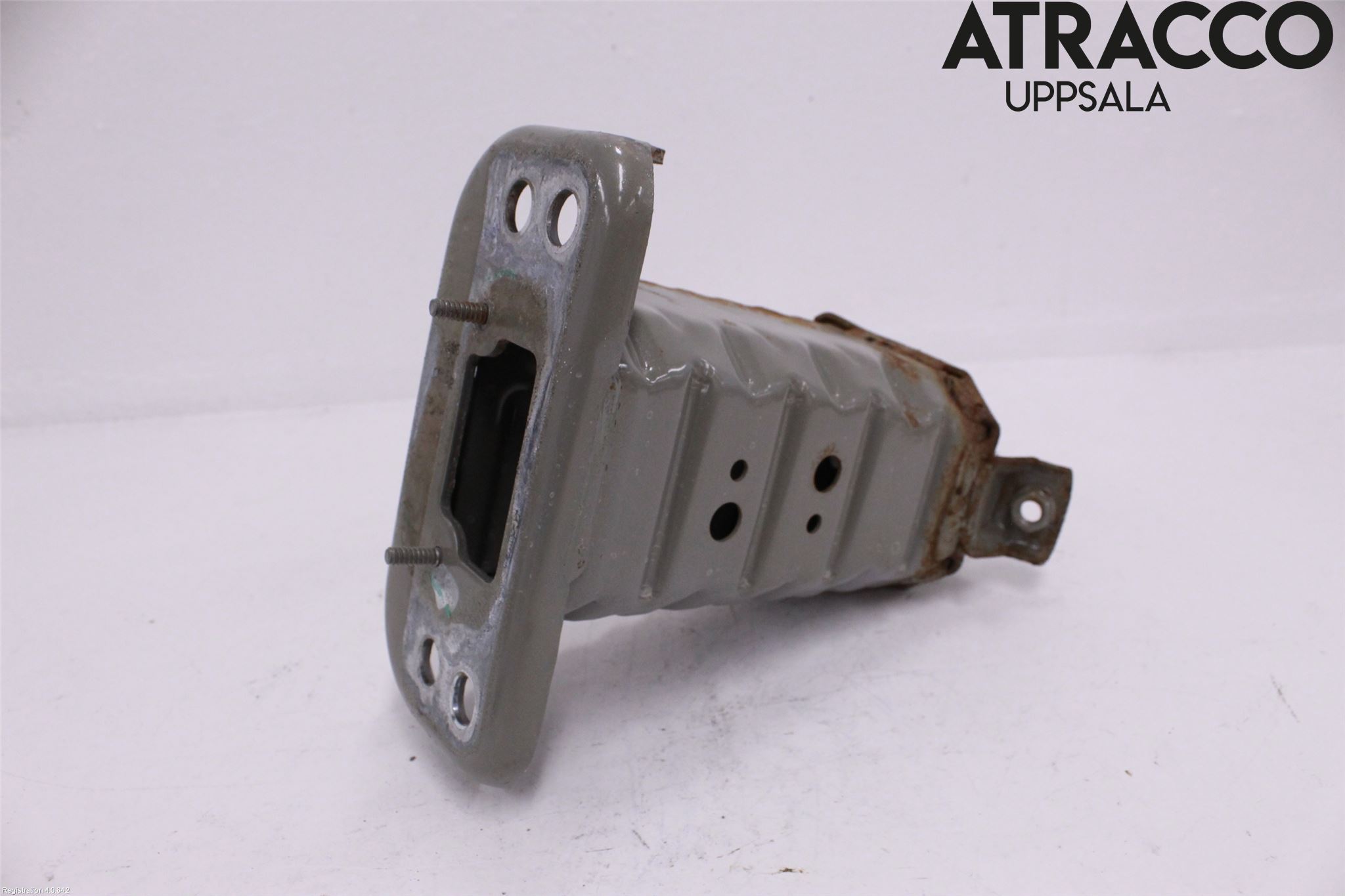 Toyota YARIS XP130 12-14 Stötfångarbärjärn Fram