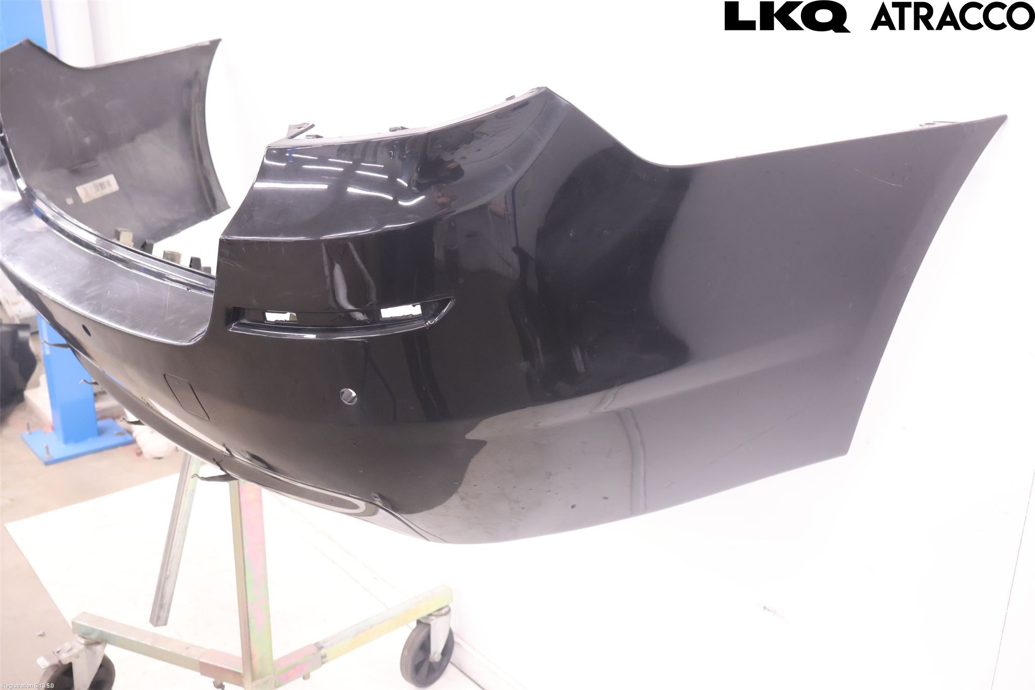 BMW 5 F10/F11/F18 09-17 Stötfångarbeklädnad Bak