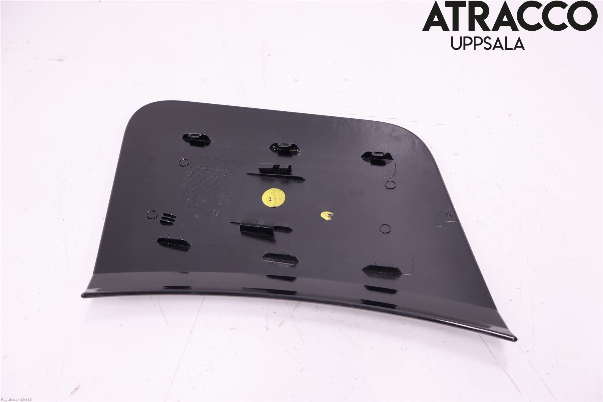 Opel MOKKA 21- Bränsletankslock