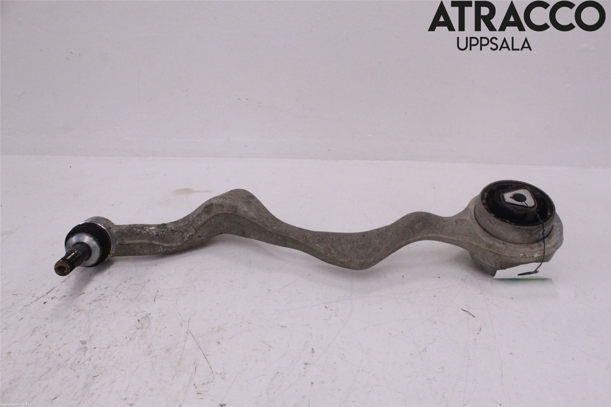 BMW 3 E90/91 SED/TOU 05-12 Bärarm Fram Undre Hö