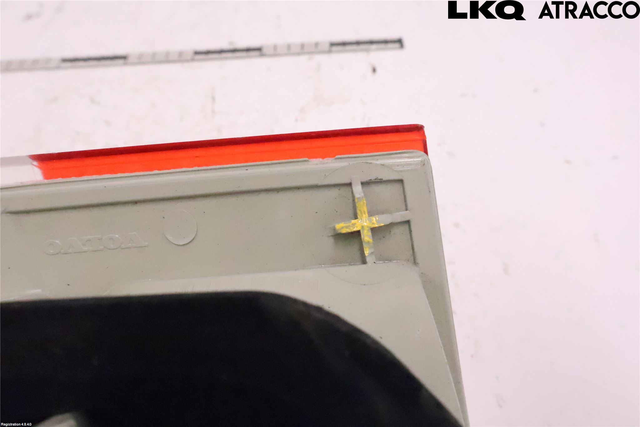 Volvo XC70 08-13 Bakljus Lucka Vä