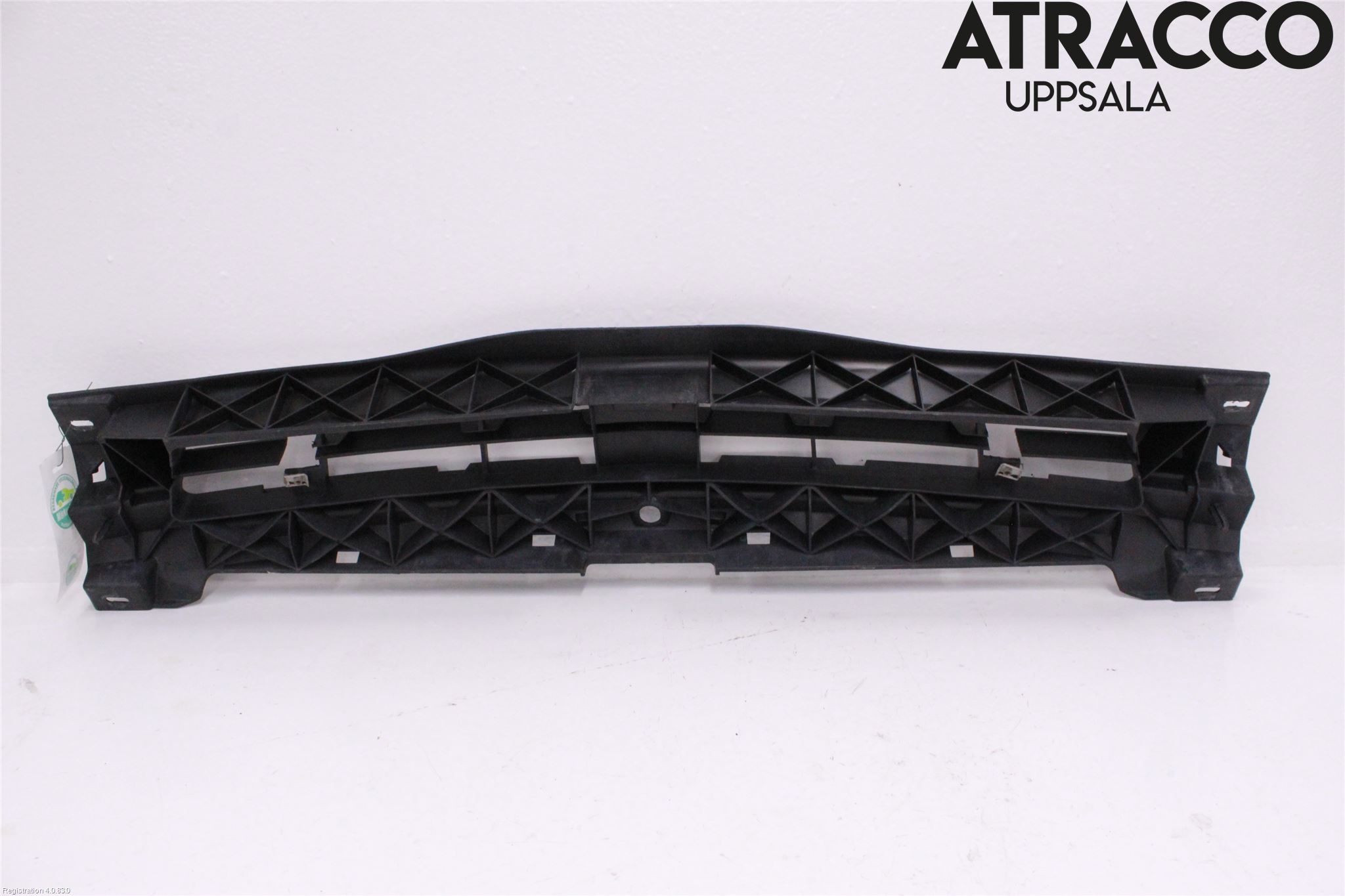 Opel VIVARO 01-14 Stötfångardel Fram Mitt