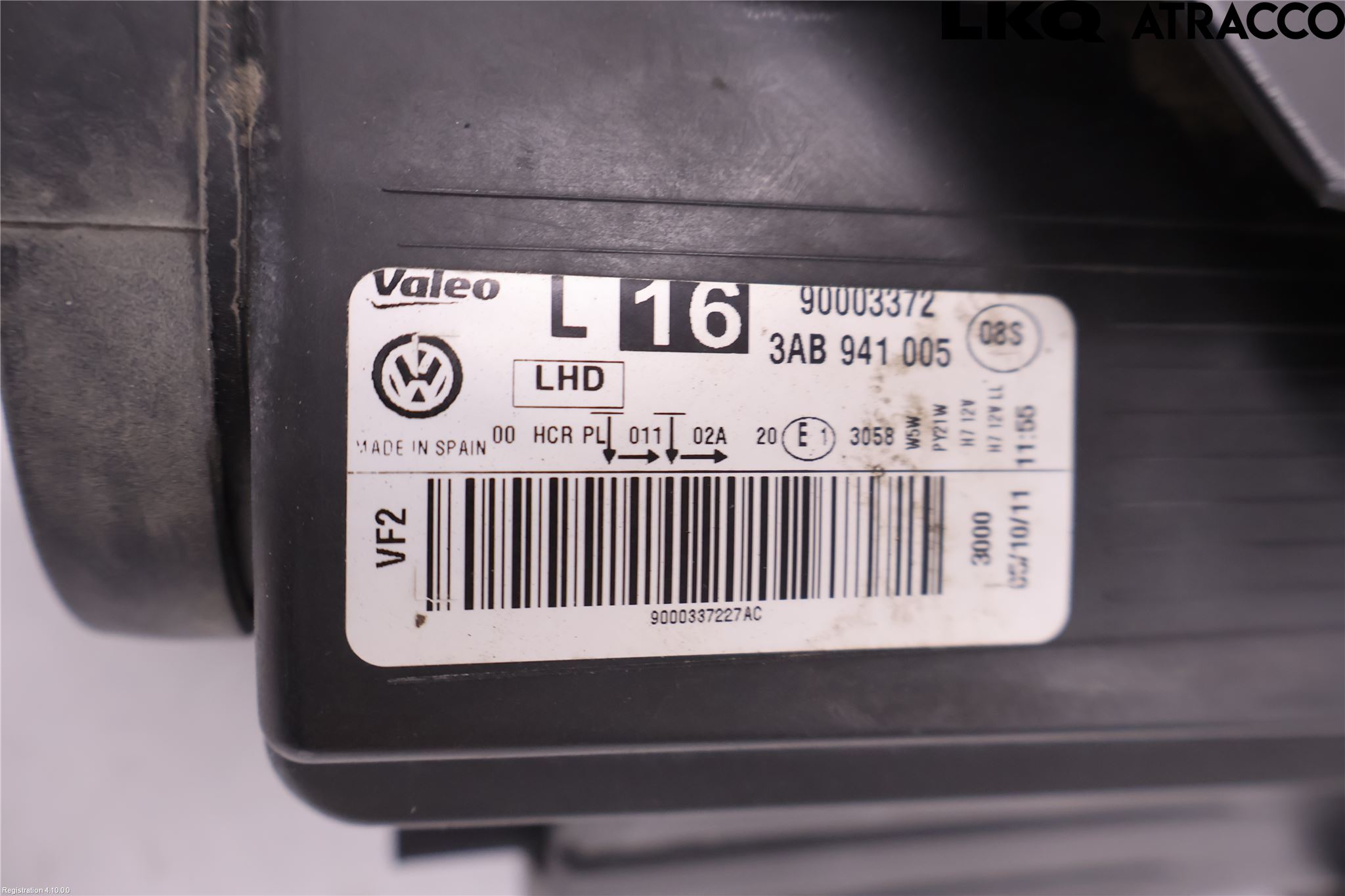 Volkswagen VW PASSAT 11-14 Strålkastare Vänster