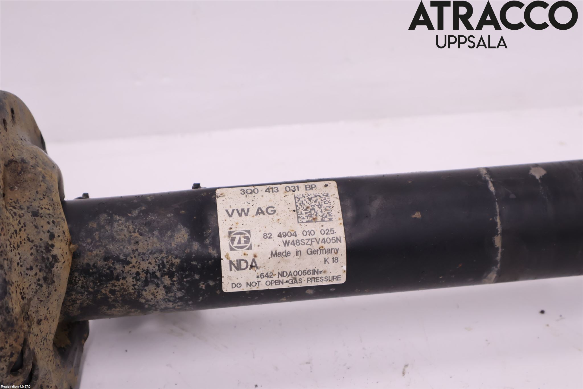 Volkswagen VW PASSAT 15-19 Fjäderben Fram Höger