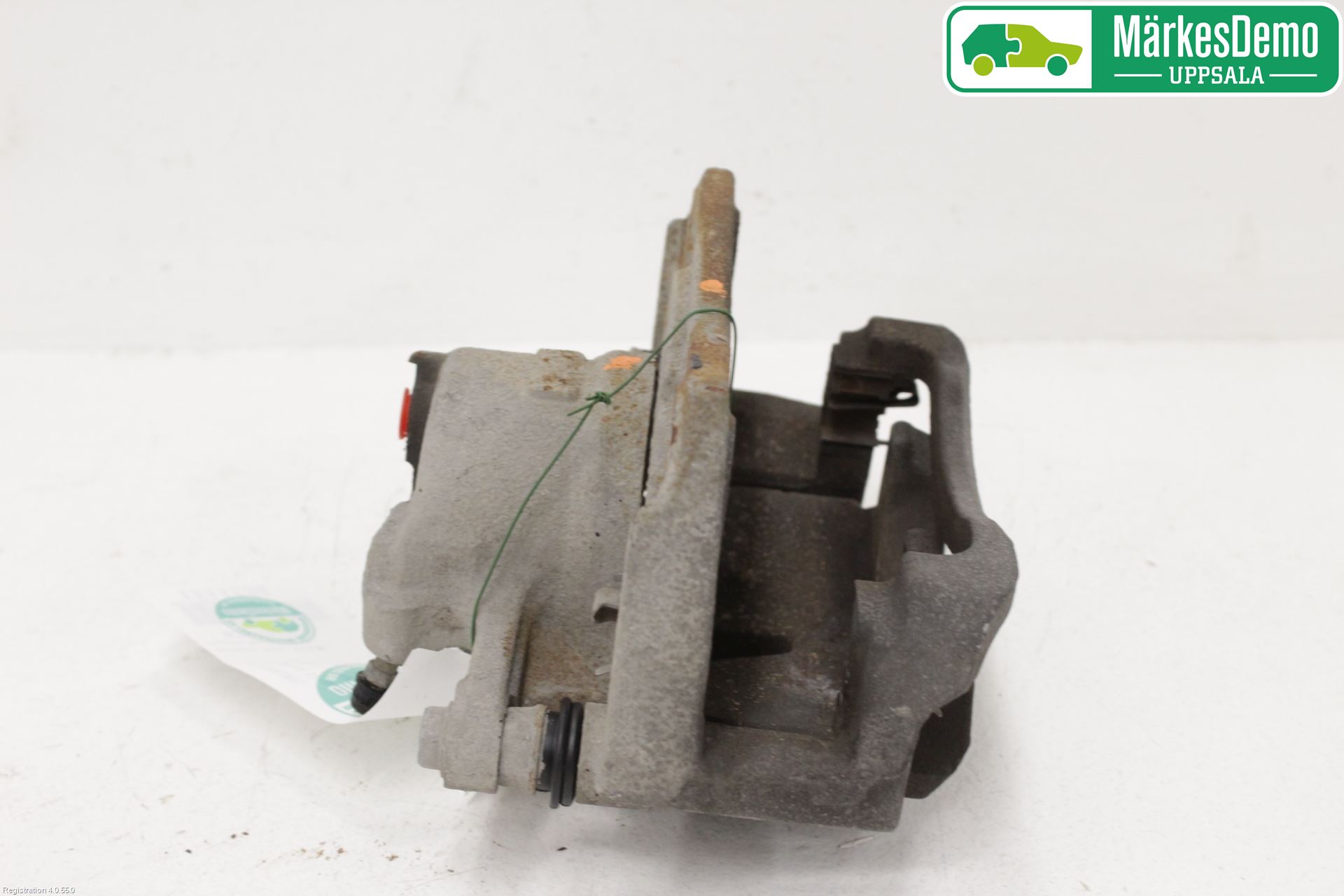 Toyota AURIS 13-19 Bromsok Fram Vänster