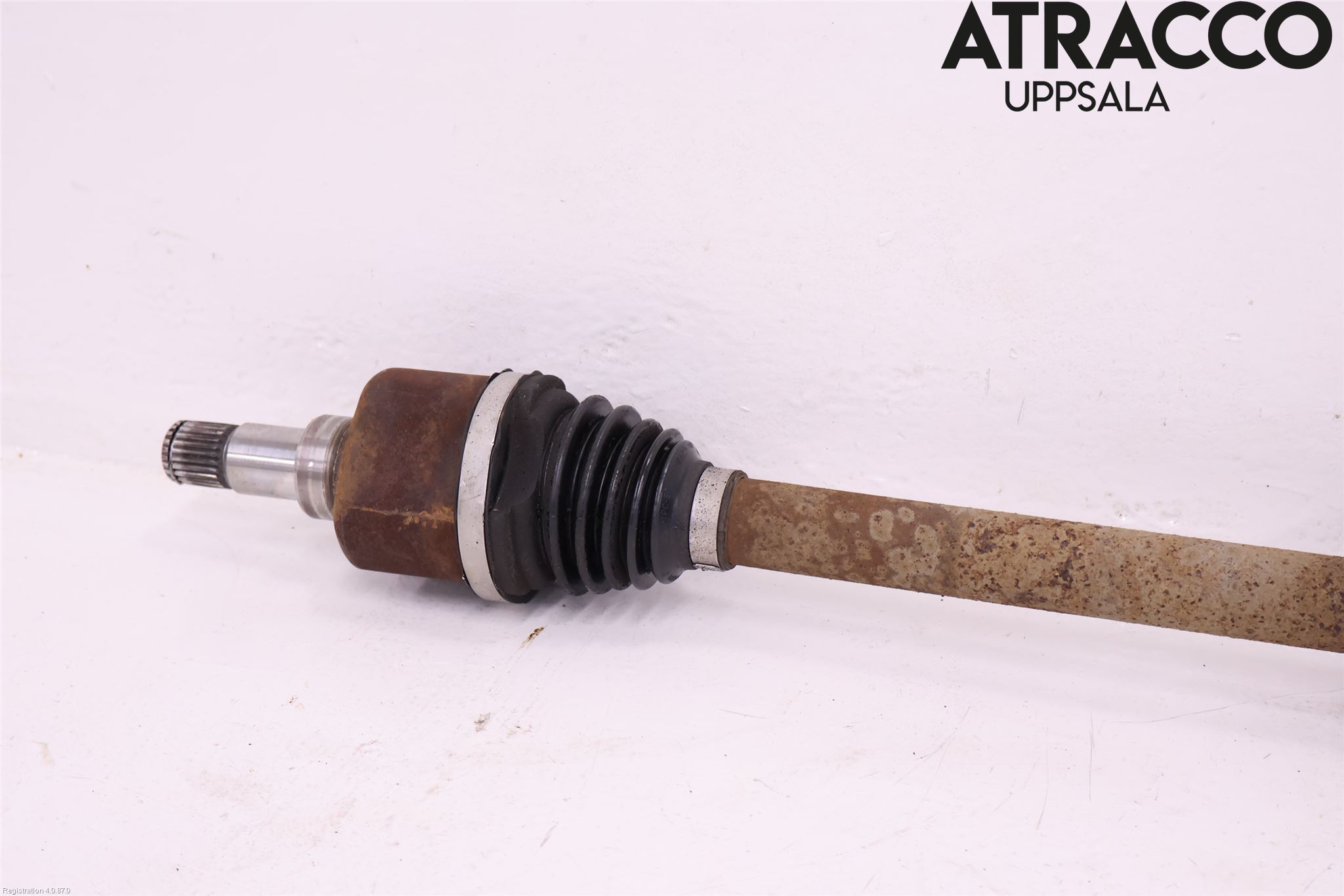 Ford FOCUS 11-14 Drivaxel Fram Vänster