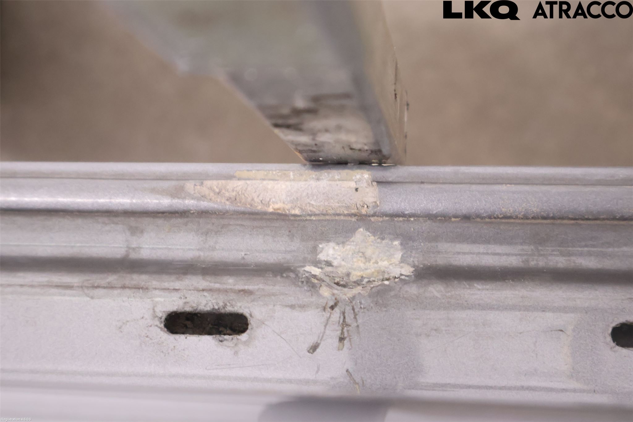 BMW 6 E63/64    02-10 Dörr 2D Höger