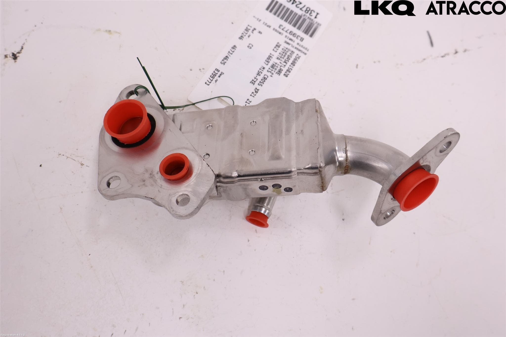 Toyota YARIS CROSS XP21 21- Avgaskylare