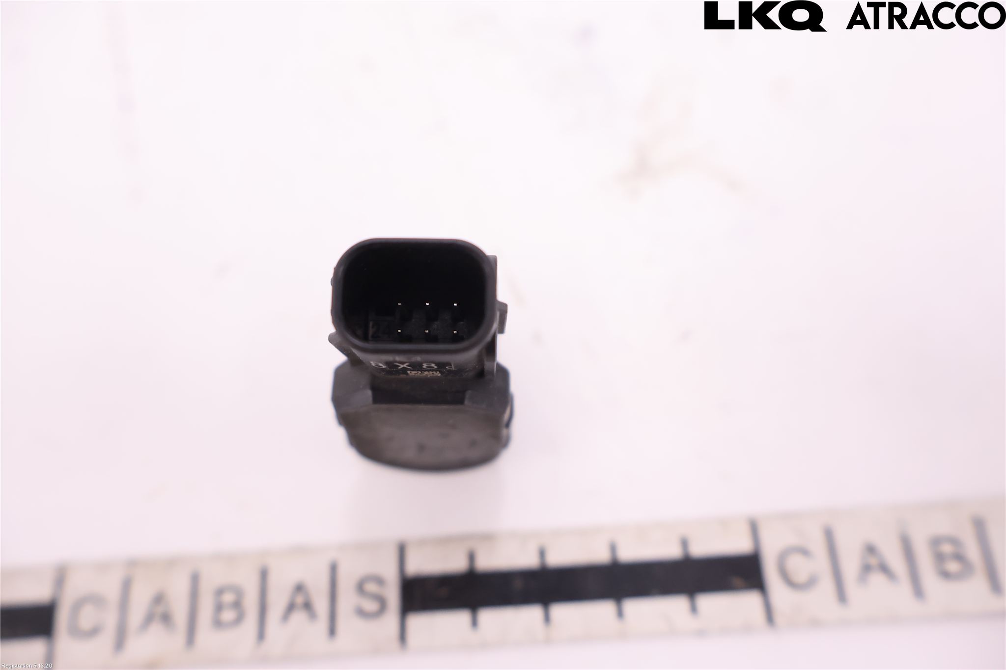 Toyota RAV4 19- Parkeringshjälp Frontsensor