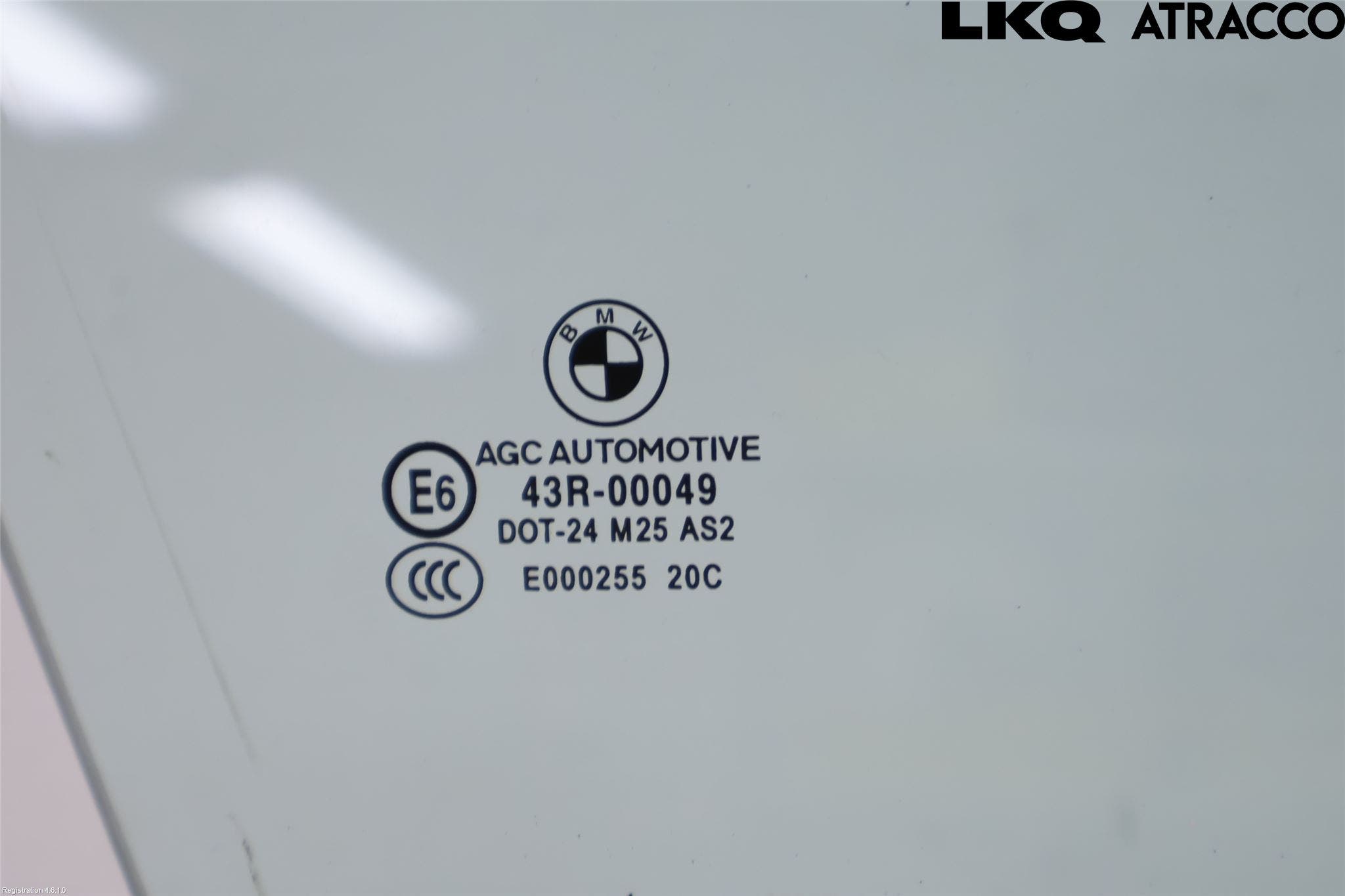 BMW X1 E84 10-15 Dörruta Fram Höger