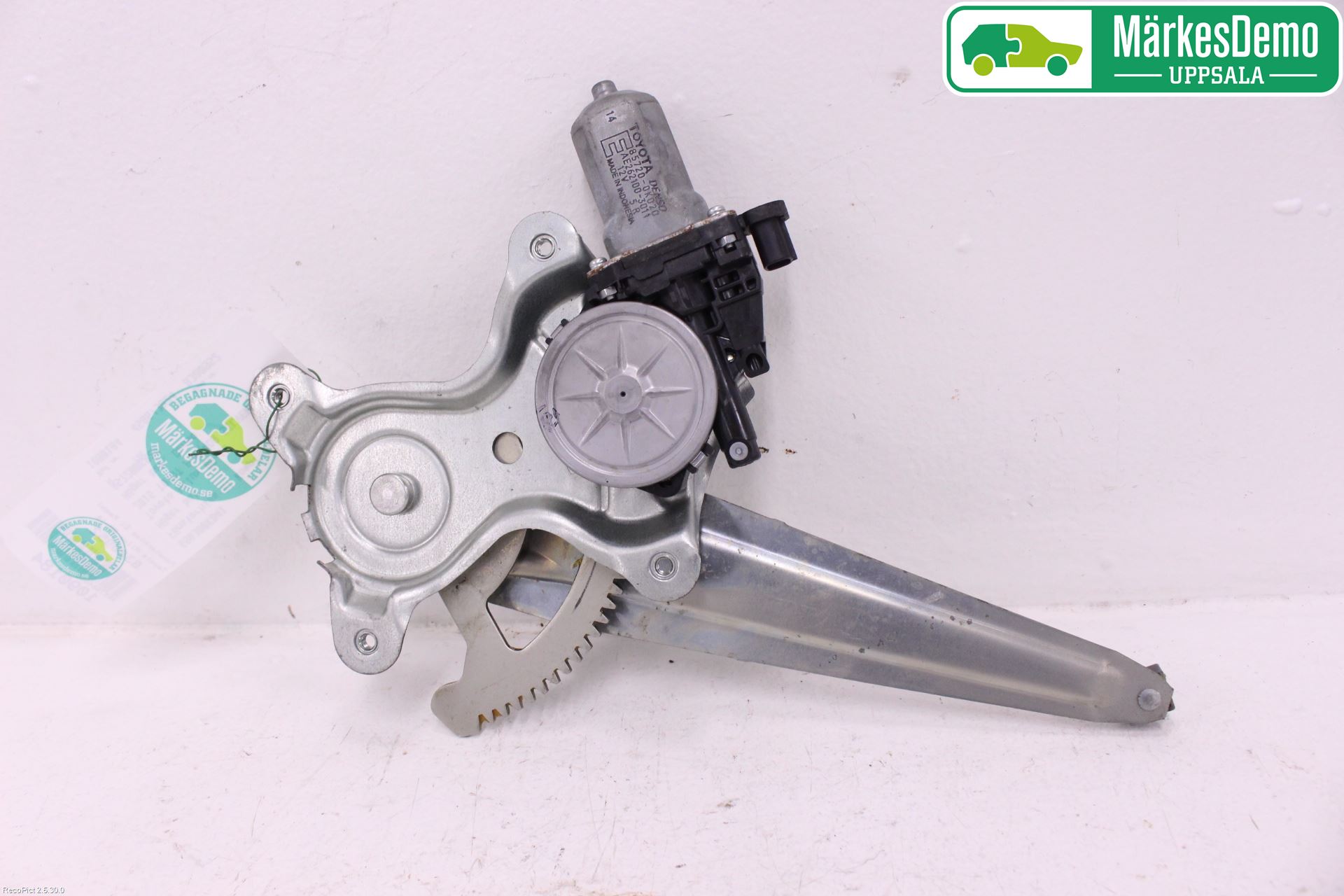 Toyota HILUX 05-16 Fönsterhiss El Kompl