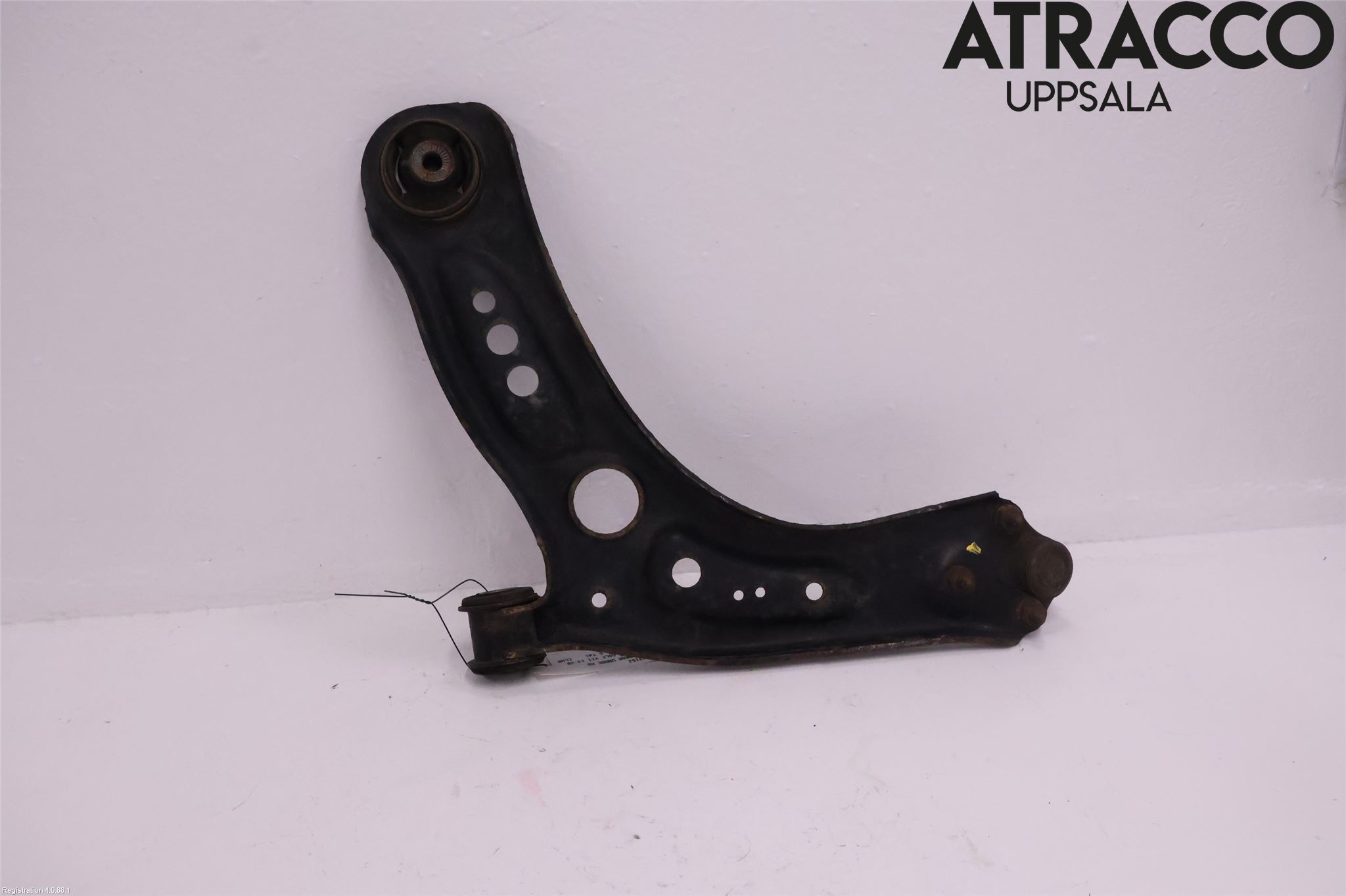 Volkswagen VW GOLF / E-GOLF VII 13-20 Bärarm Fram Undre Hö