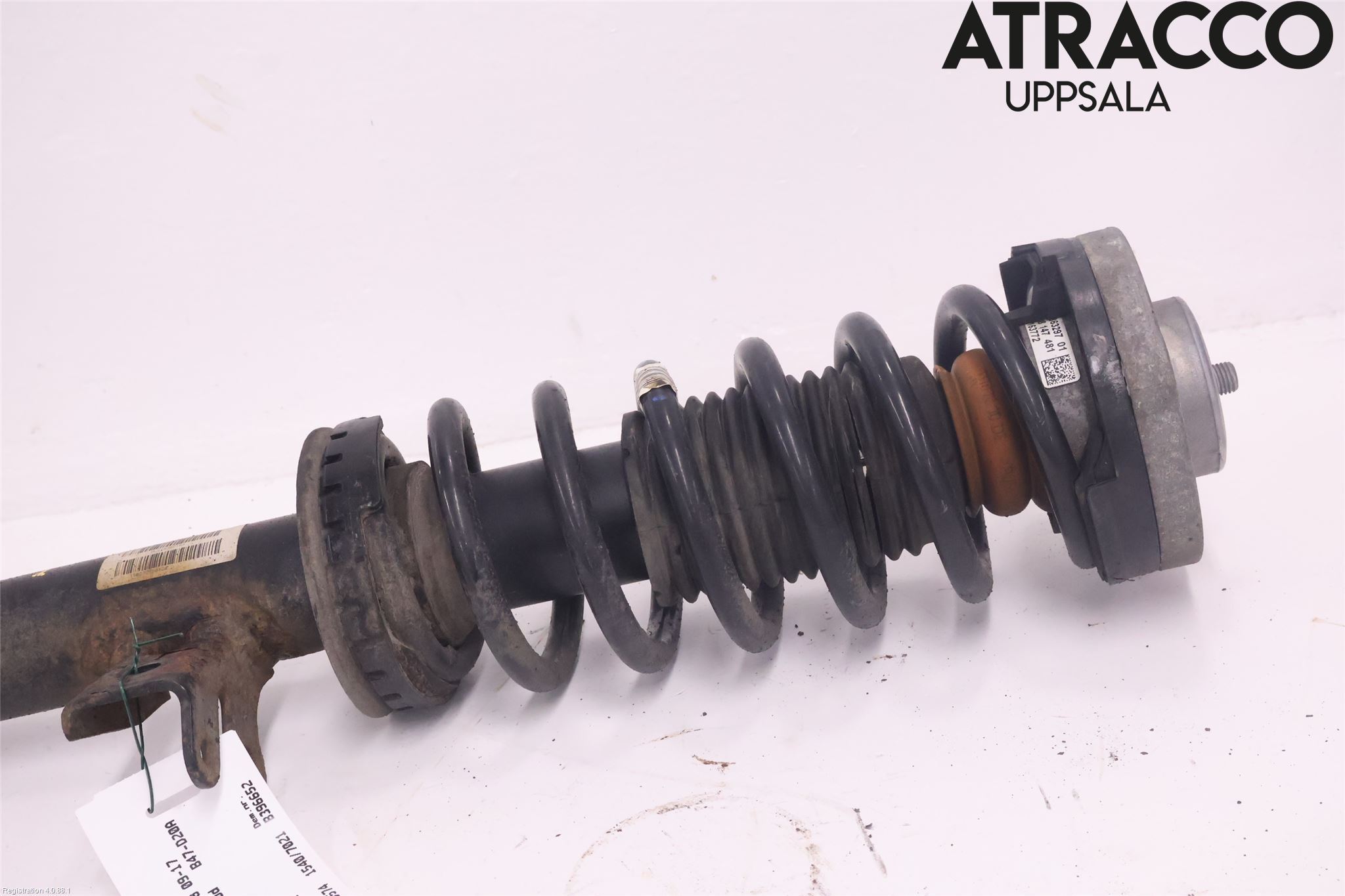 BMW 5 F10/F11/F18 09-17 Fjäderben Fram Vänster