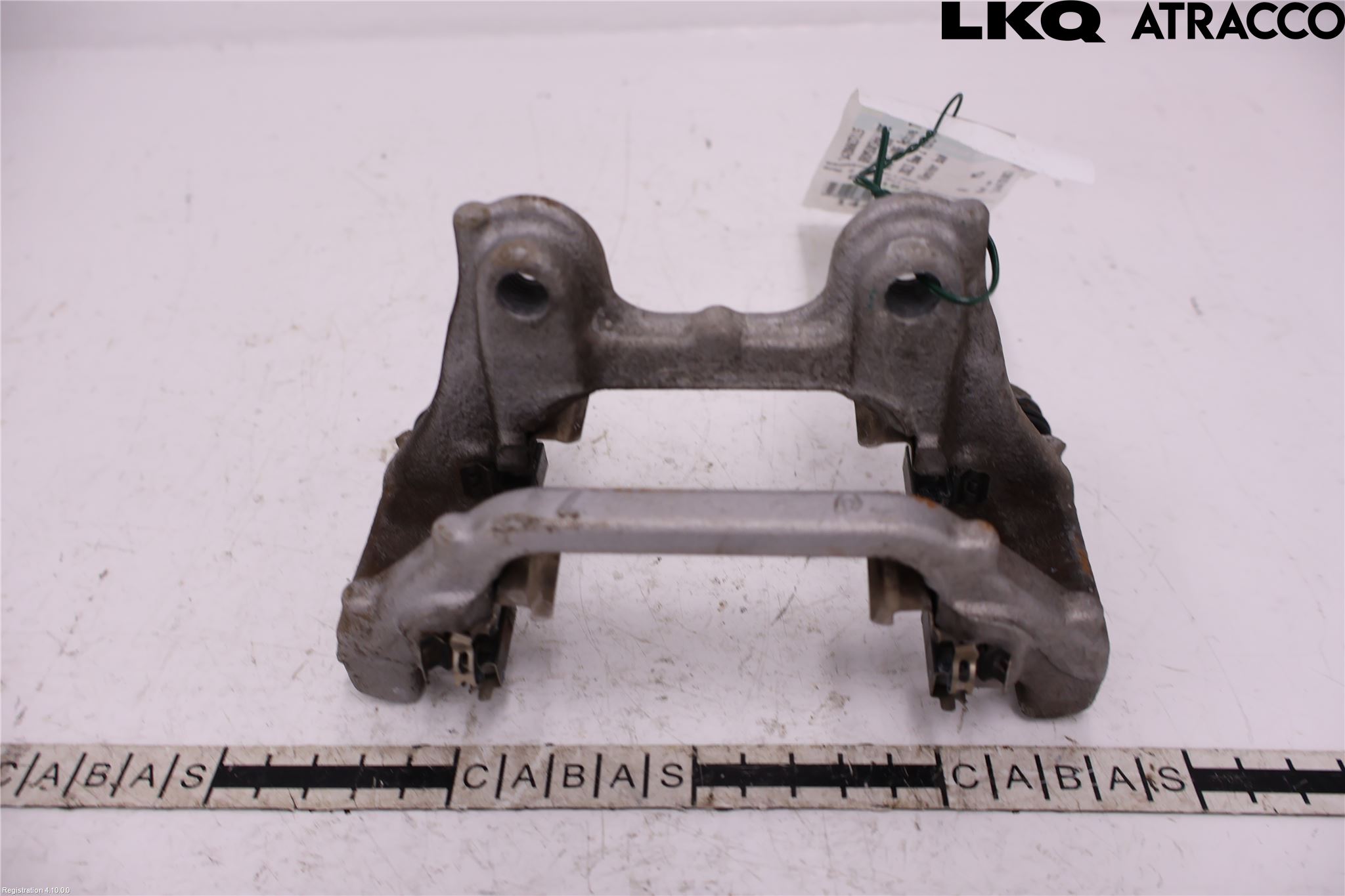 BMW 2 U06 Active Tourer 22- Bromsokshållare