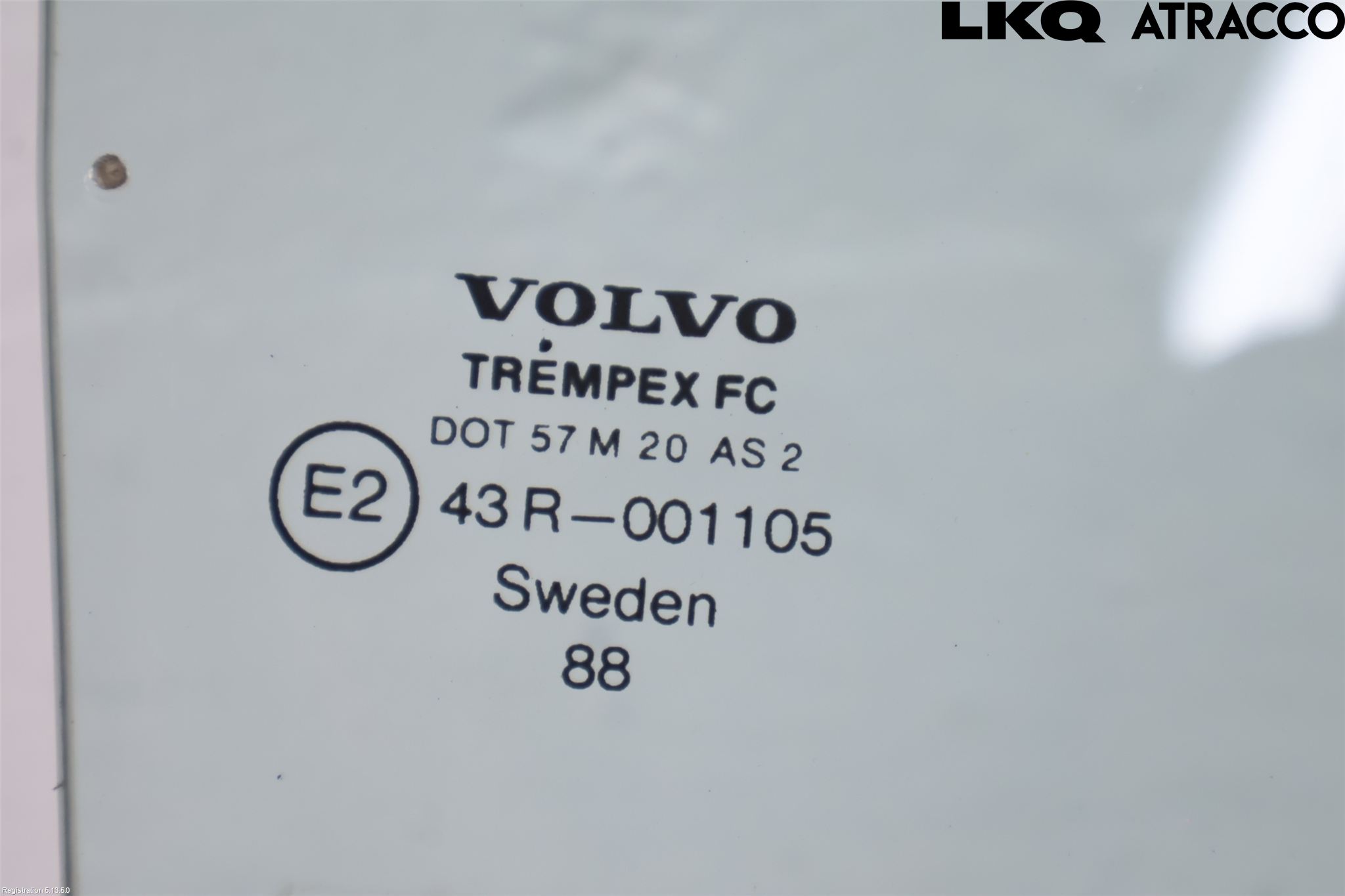 Volvo 240 88-93 Dörruta Fram Höger