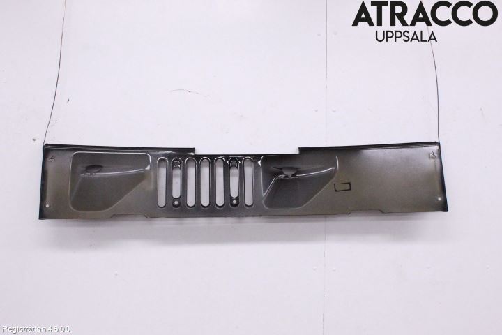 Jeep COMMANDER Torpedplåt-Torpedplast