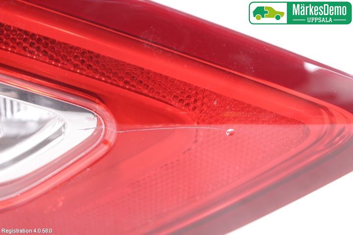 Ford FUSION Bakljus Lucka Vä