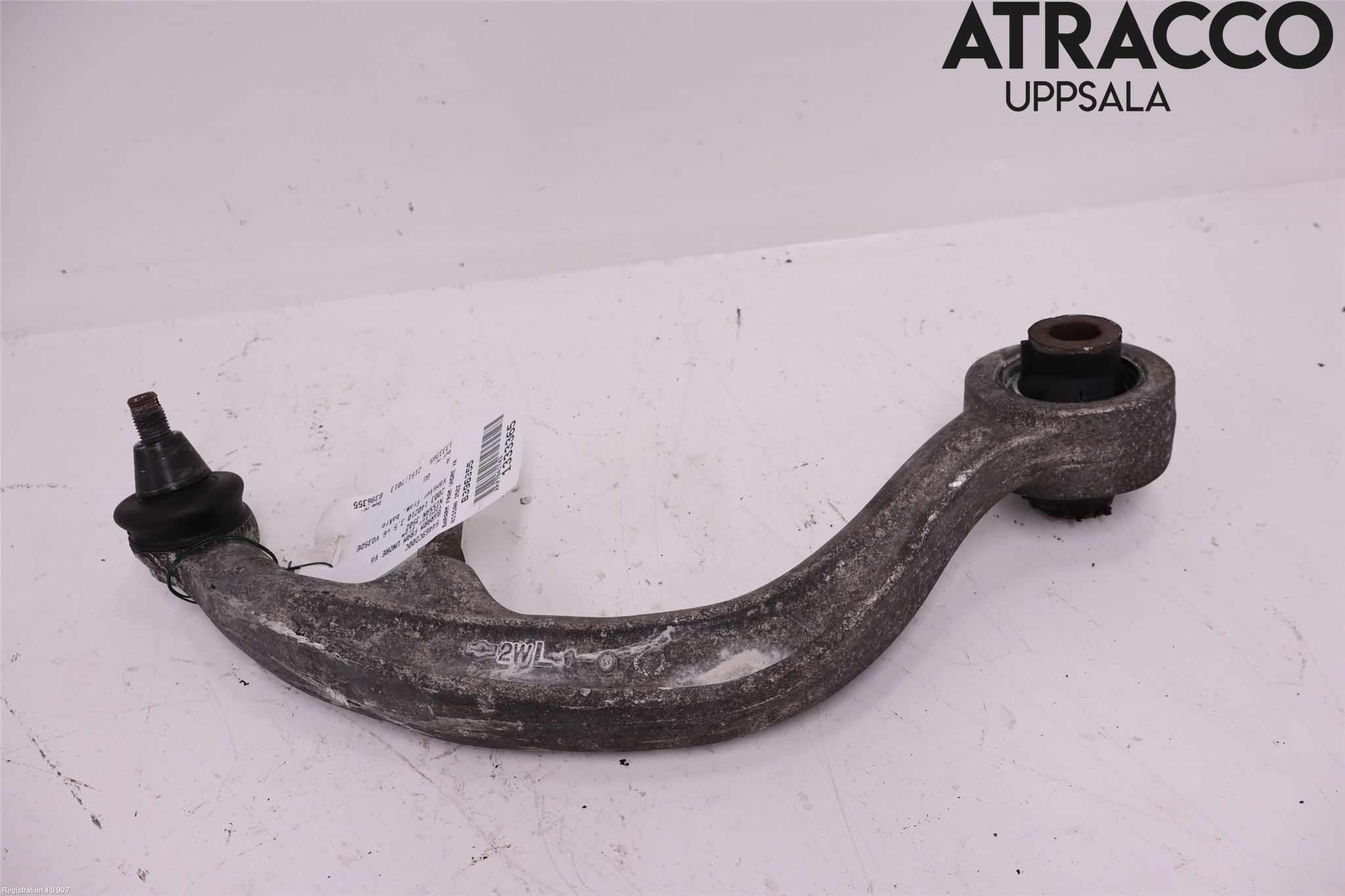 Nissan 350Z Bärarm Fram Undre Vä
